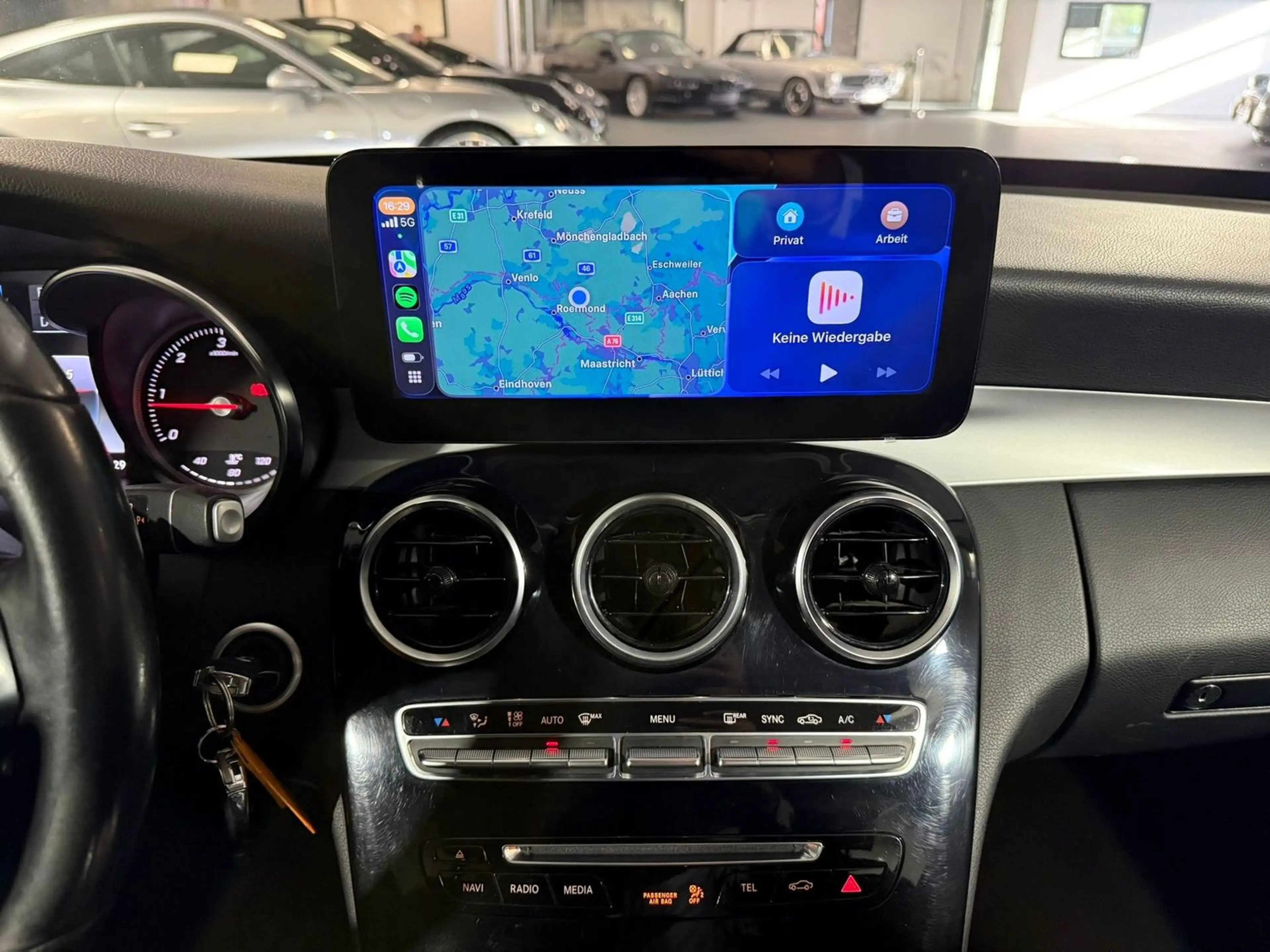 Mercedes-Benz C 220 d 4Matic Avantgarde CarPlay AHK PDC LED — photo 14