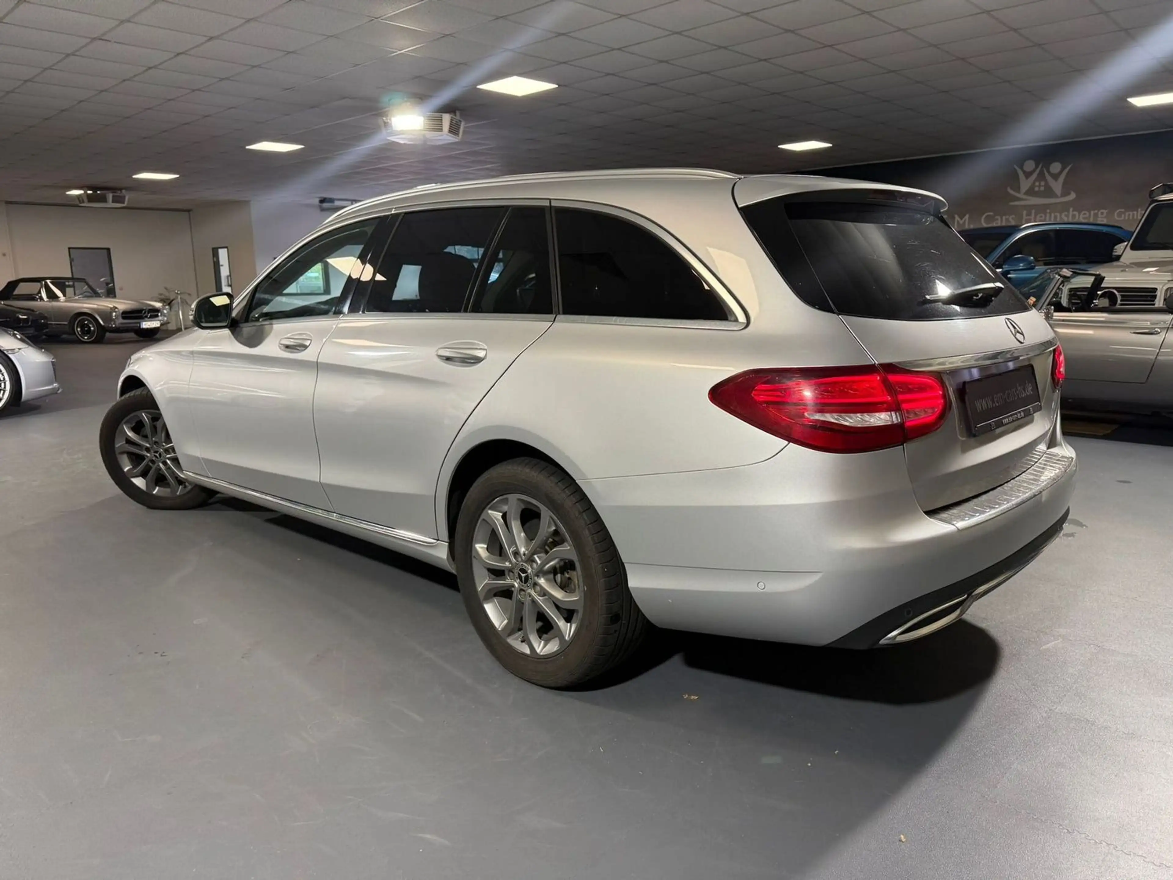 Mercedes-Benz C 220 d 4Matic Avantgarde CarPlay AHK PDC LED — photo 5