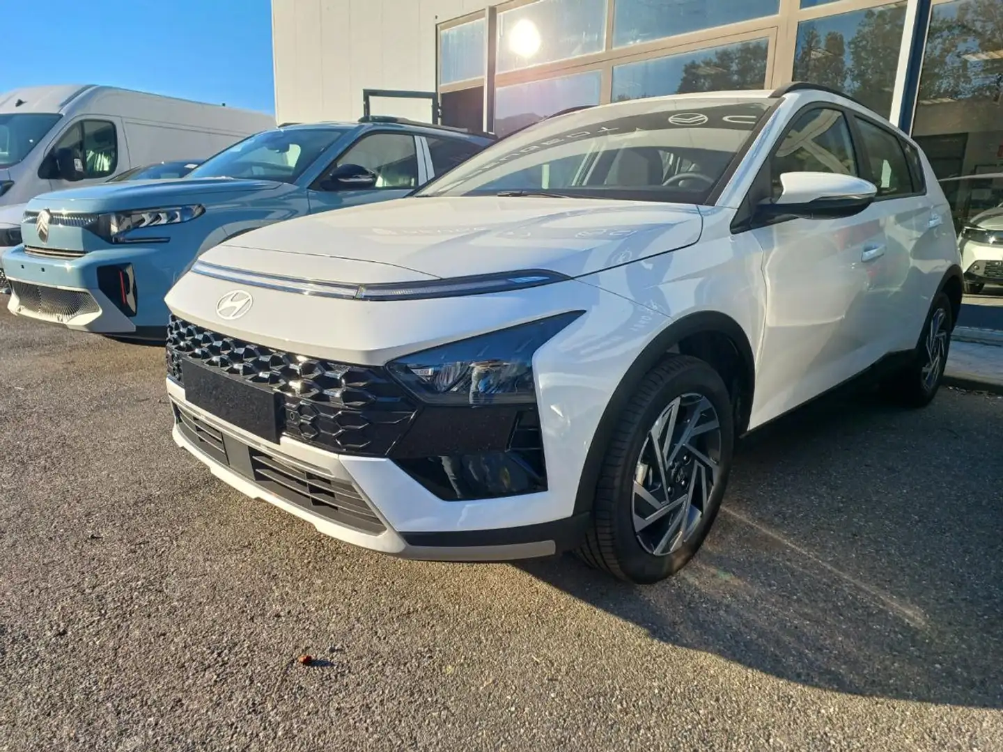 Hyundai BAYON 1.0 T-GDI MT XLine Weiß - 1