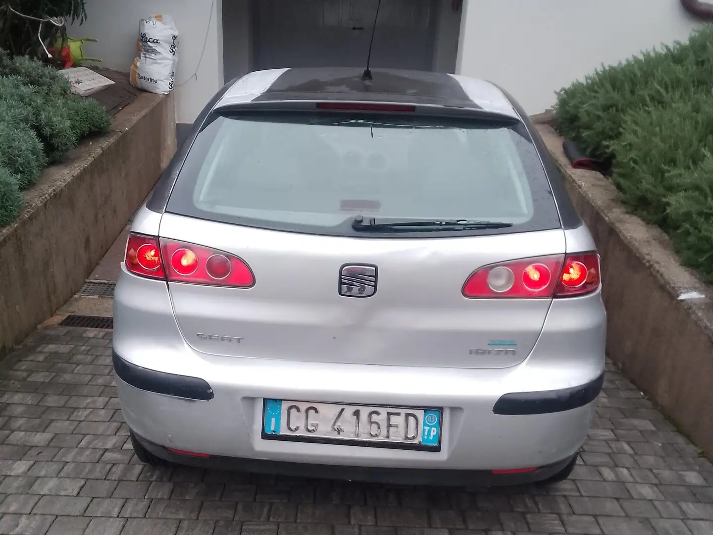 SEAT Ibiza Ibiza III 2002 5p 1.4 16v Stylance ) c/clima auto - 1