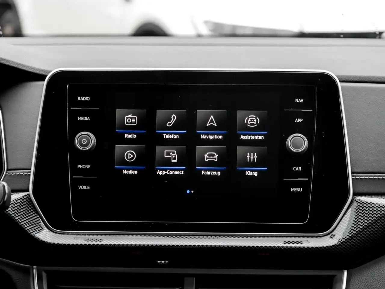 Volkswagen T-Cross R-Line 1.5 TSI DSG IQ.Light App-Connect TravelA... 7