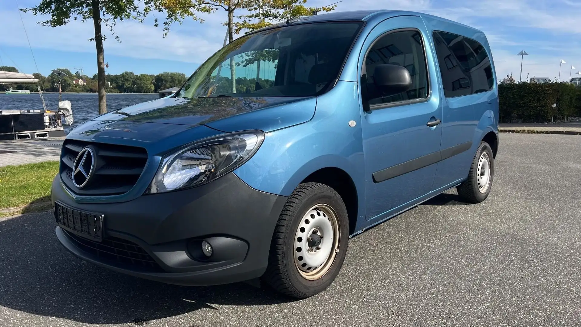 Mercedes-Benz Citan Kasten 112 lang AUTOMATIK KLIMA HU NEU Blau - 1