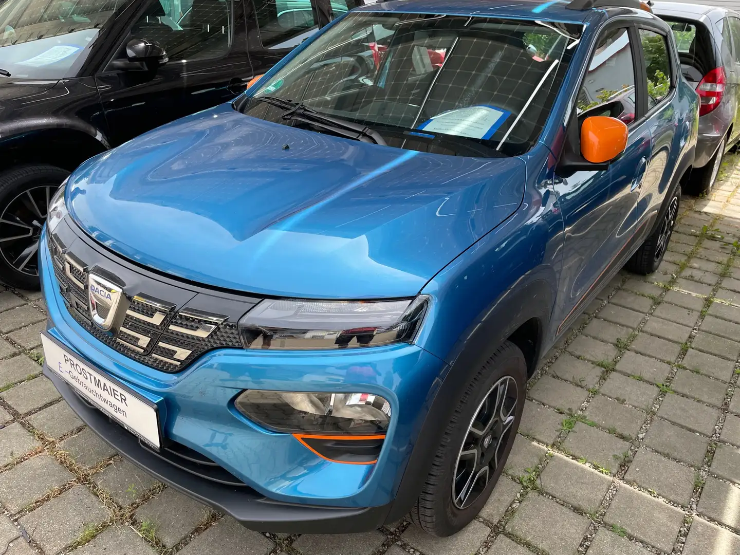 Dacia Spring Comfort Plus Blau - 2