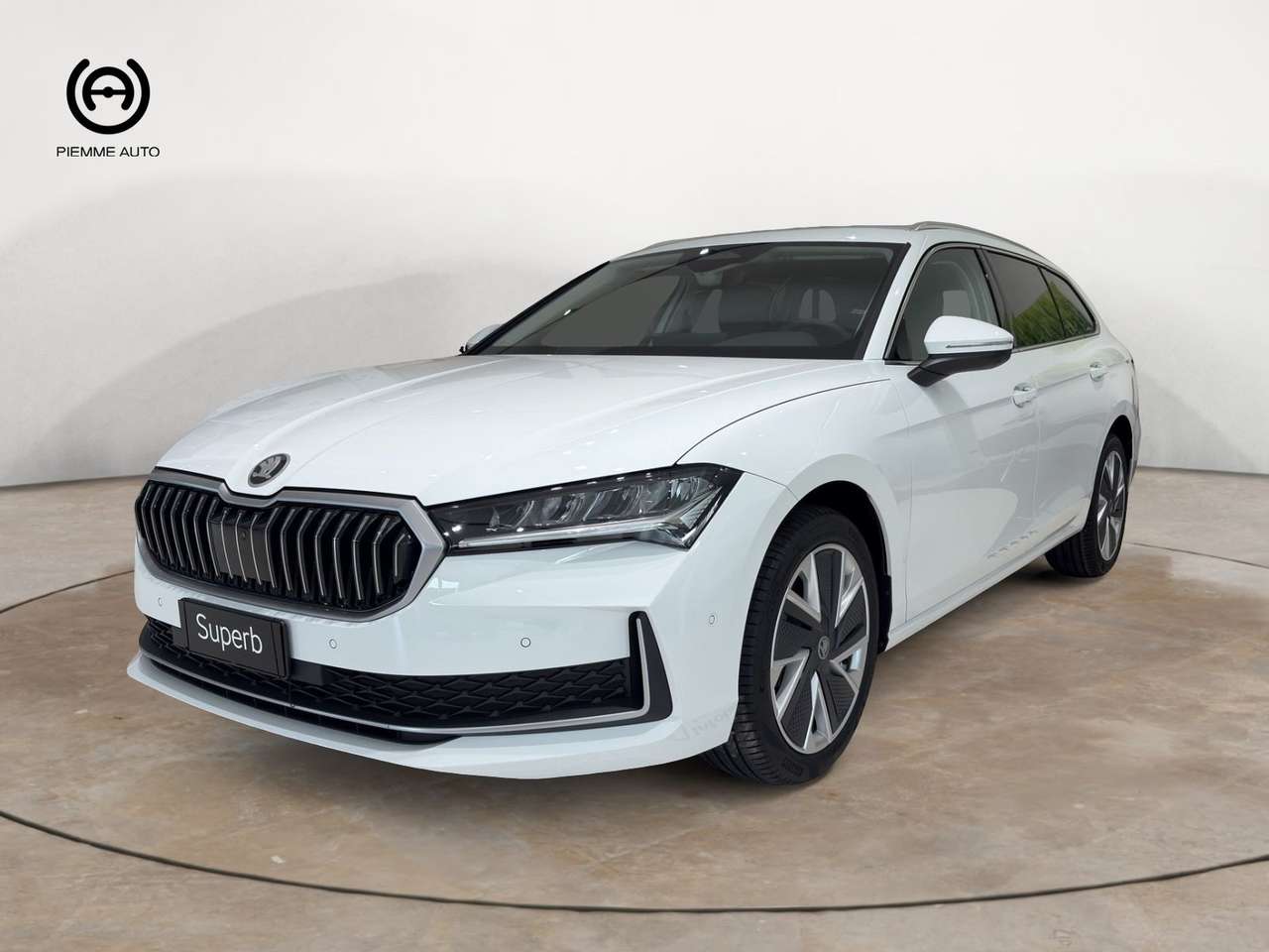 Skoda Superb 2.0 TDI 110kW Style DSG