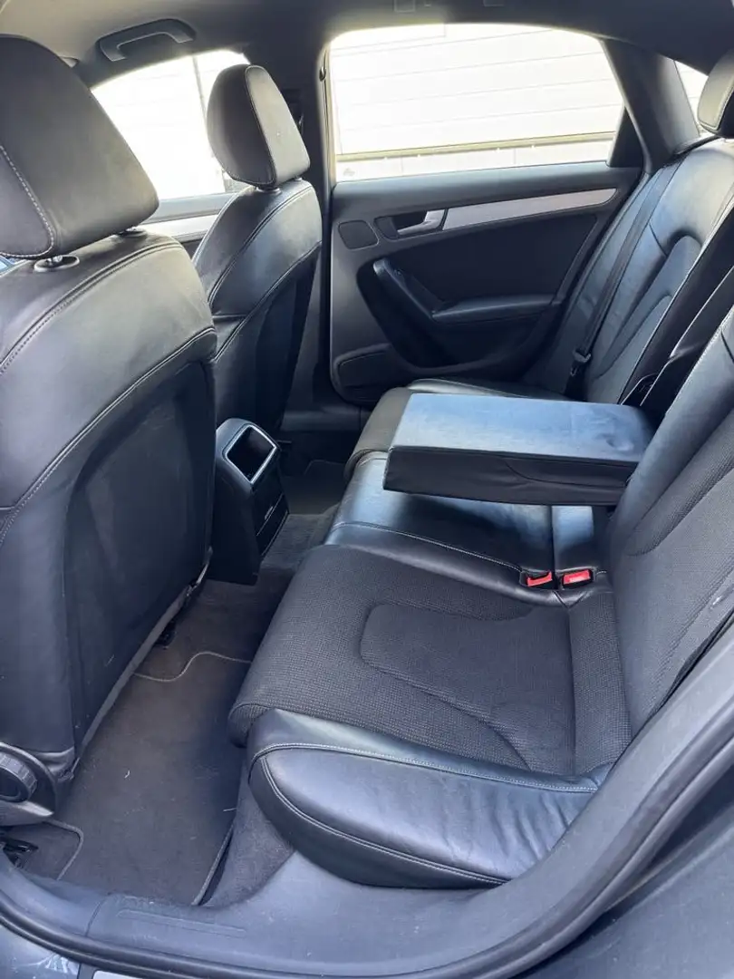 Audi A4 1.8 TFSI multitronic S line Sportpaket (plus) - 2