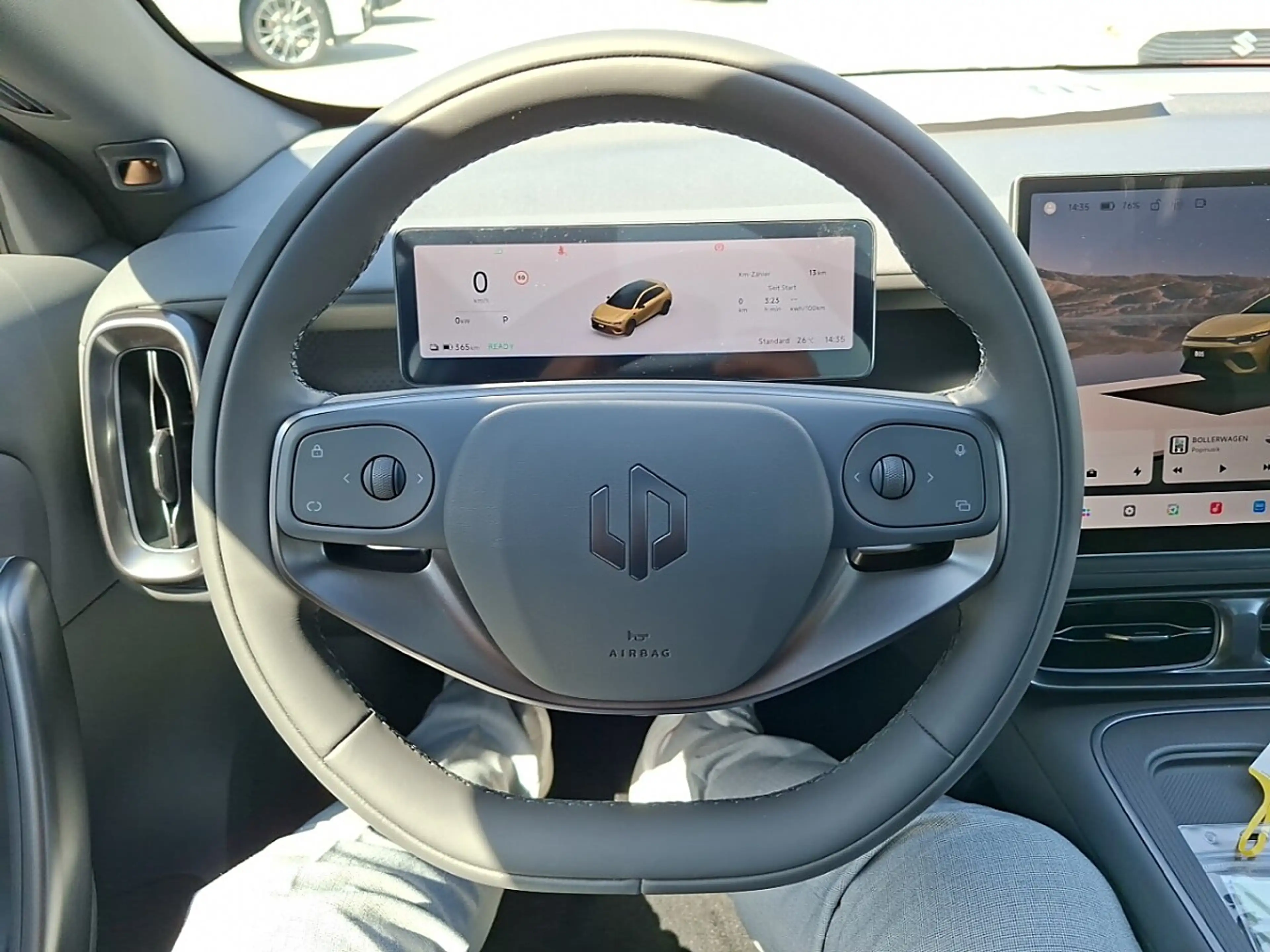 Leapmotor B05 67,1kWh Design Pro Max — photo 15