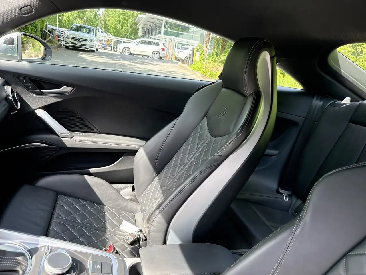 Audi TTS снимка Audi TTS