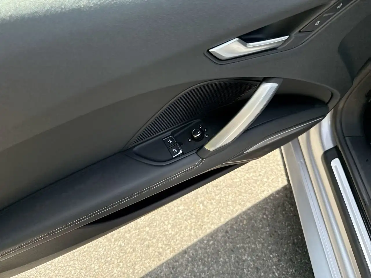 Audi TTS снимка Audi TTS