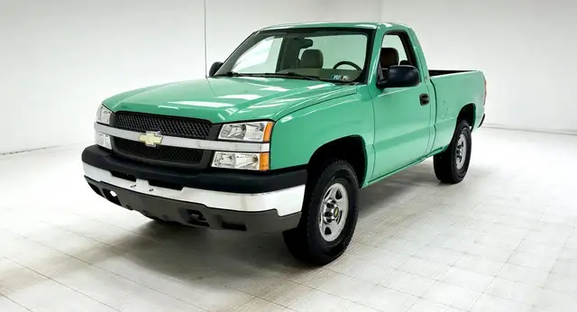 Chevrolet Silverado 1500 Short Bed 4x4 Pickup