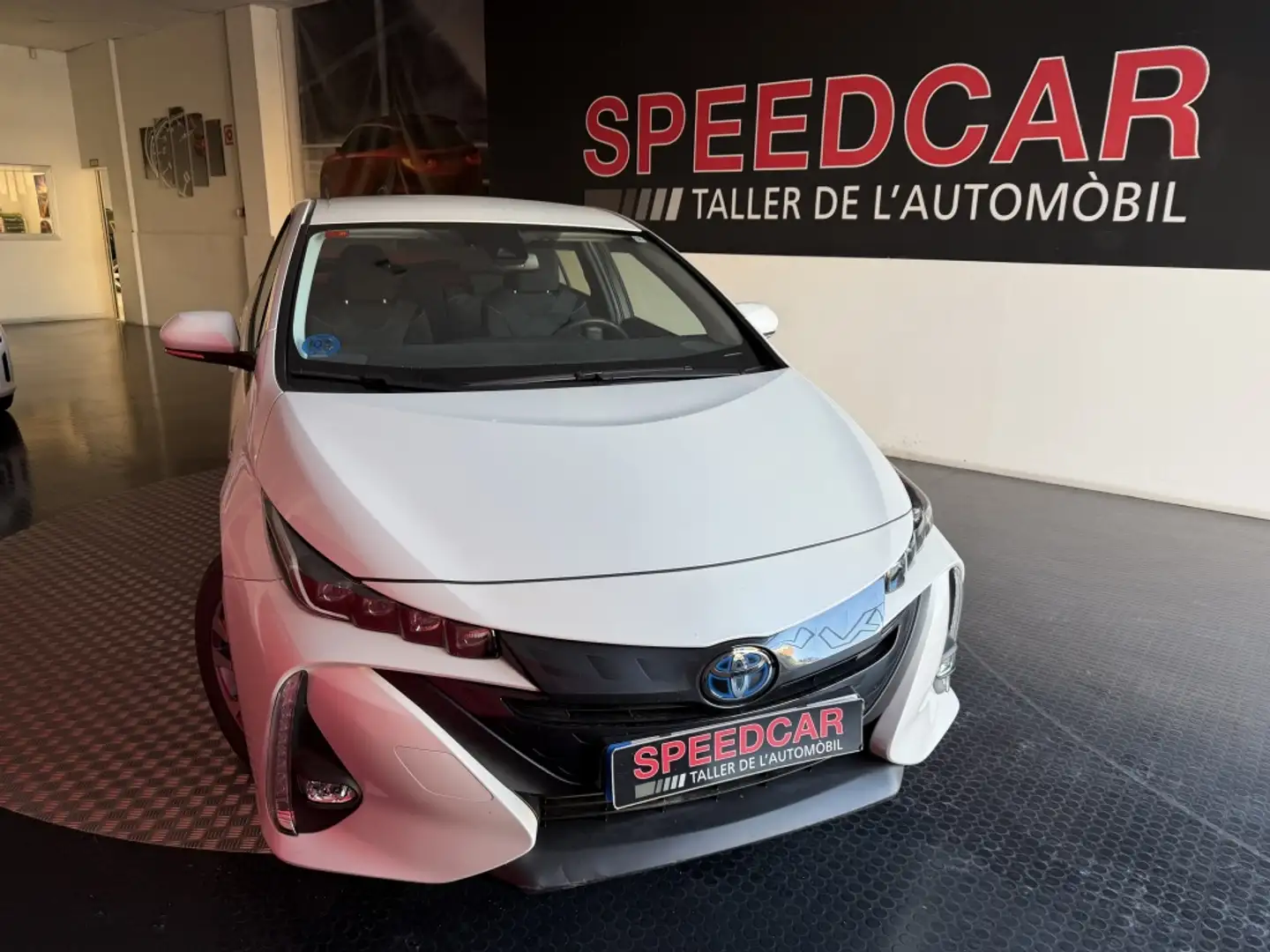 Toyota Prius Plug-in Híbrido 1.8 Advance Blanc - 1