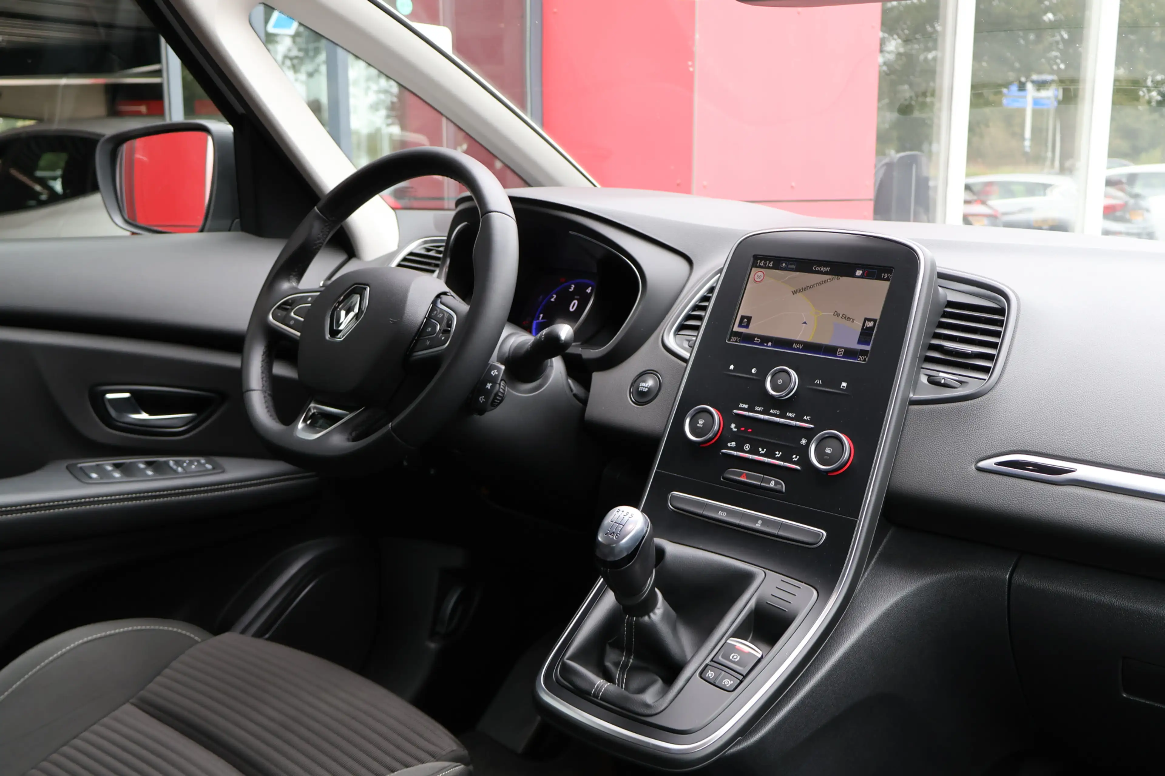 Renault Scenic 1.3 TCe Business Zen | Origineel NL | Climate | Na — photo 9