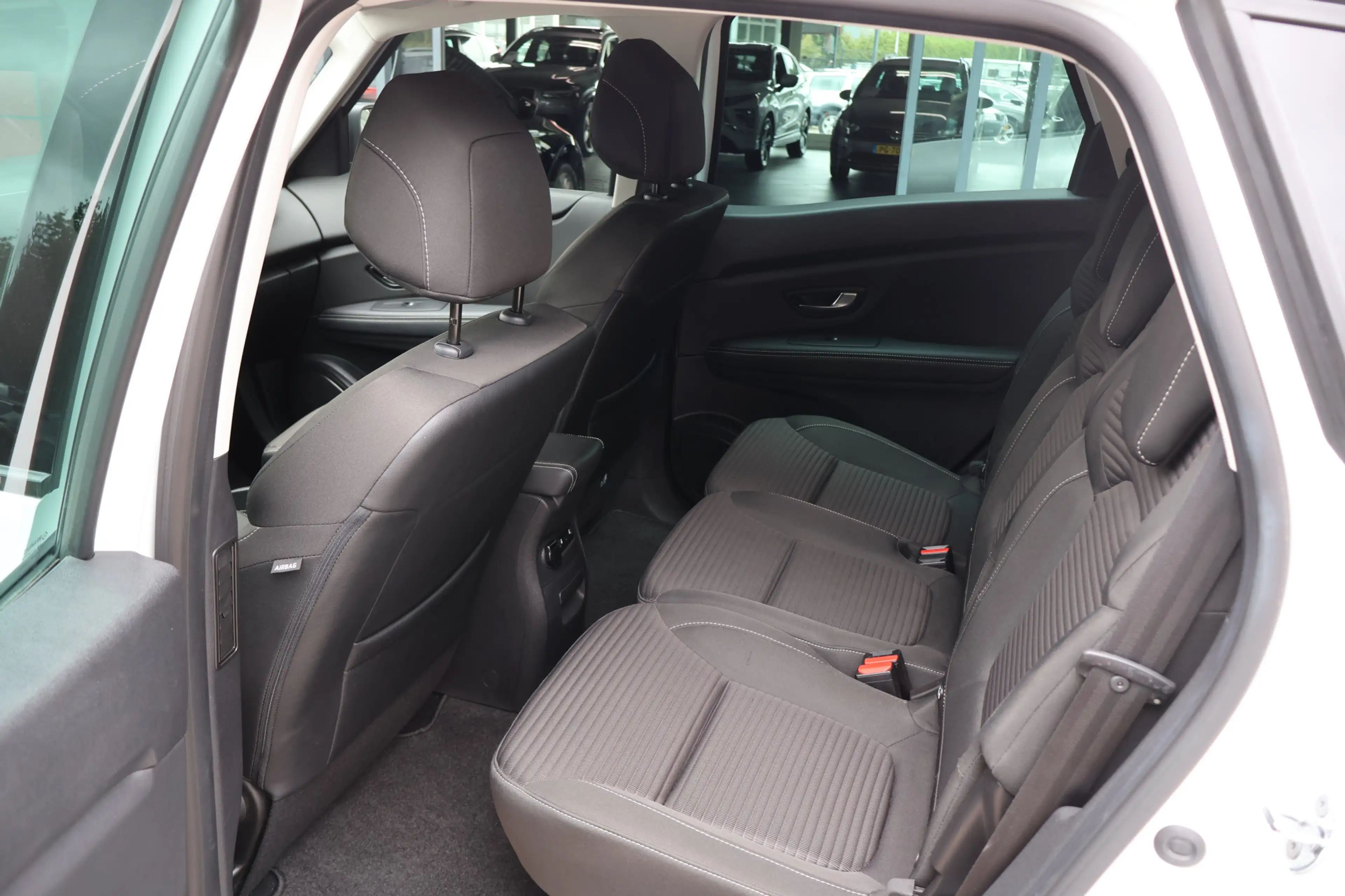 Renault Scenic 1.3 TCe Business Zen | Origineel NL | Climate | Na — photo 22