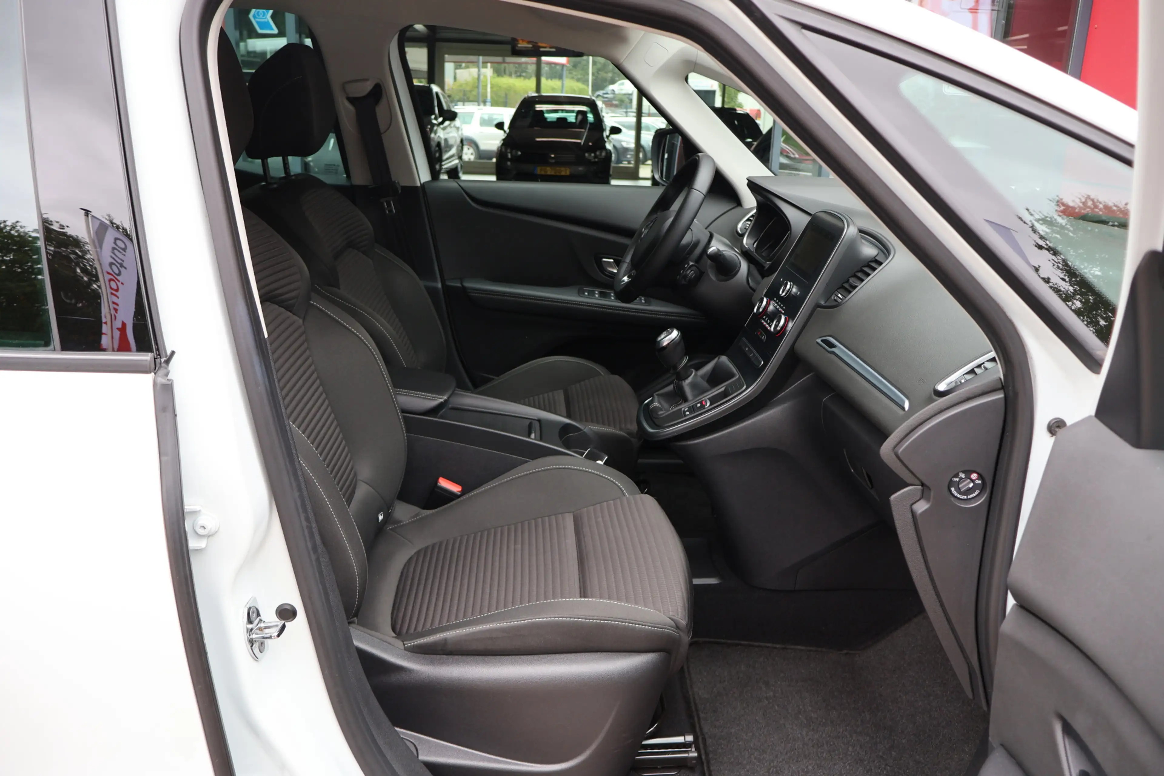 Renault Scenic 1.3 TCe Business Zen | Origineel NL | Climate | Na — photo 20