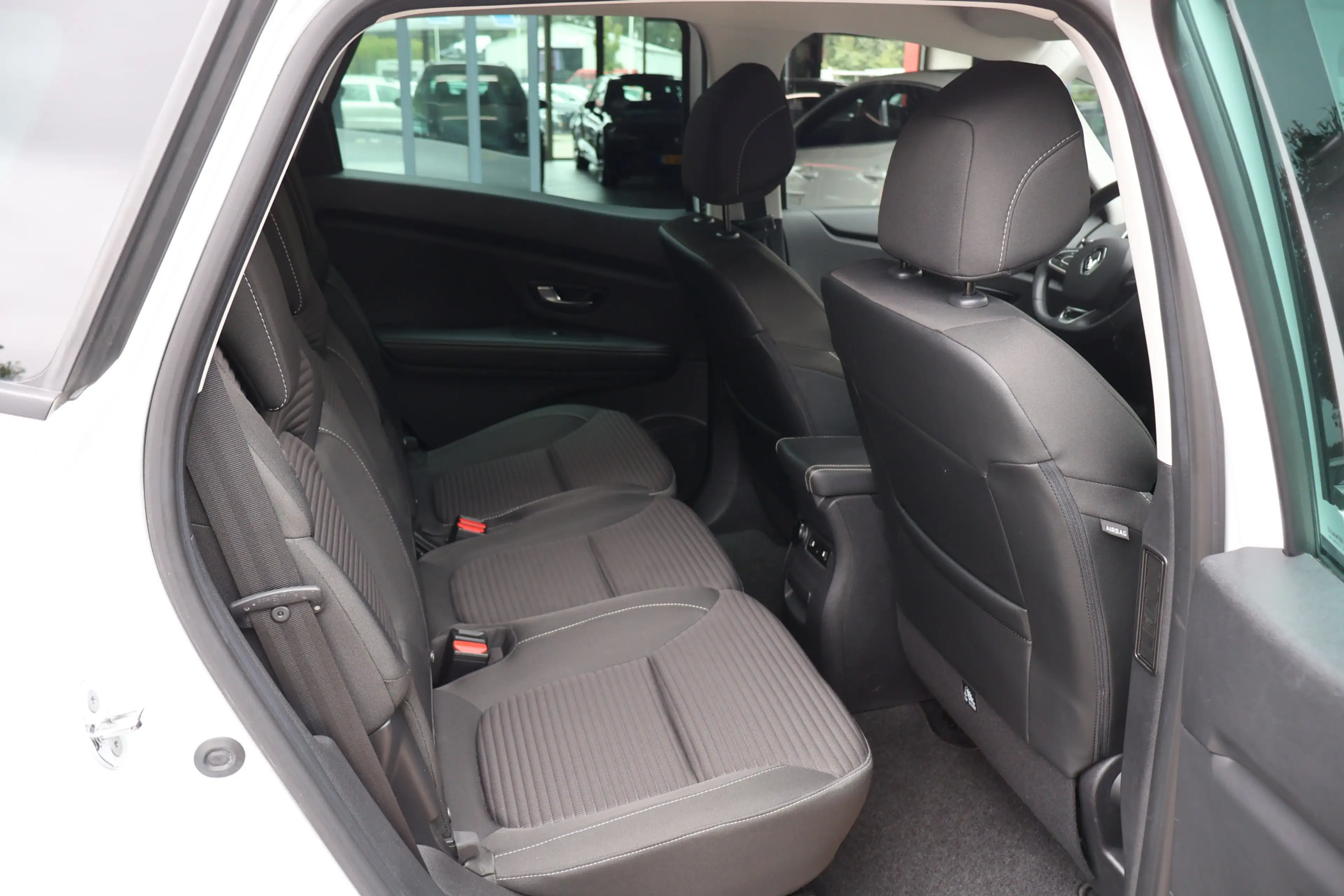 Renault Scenic 1.3 TCe Business Zen | Origineel NL | Climate | Na — photo 21