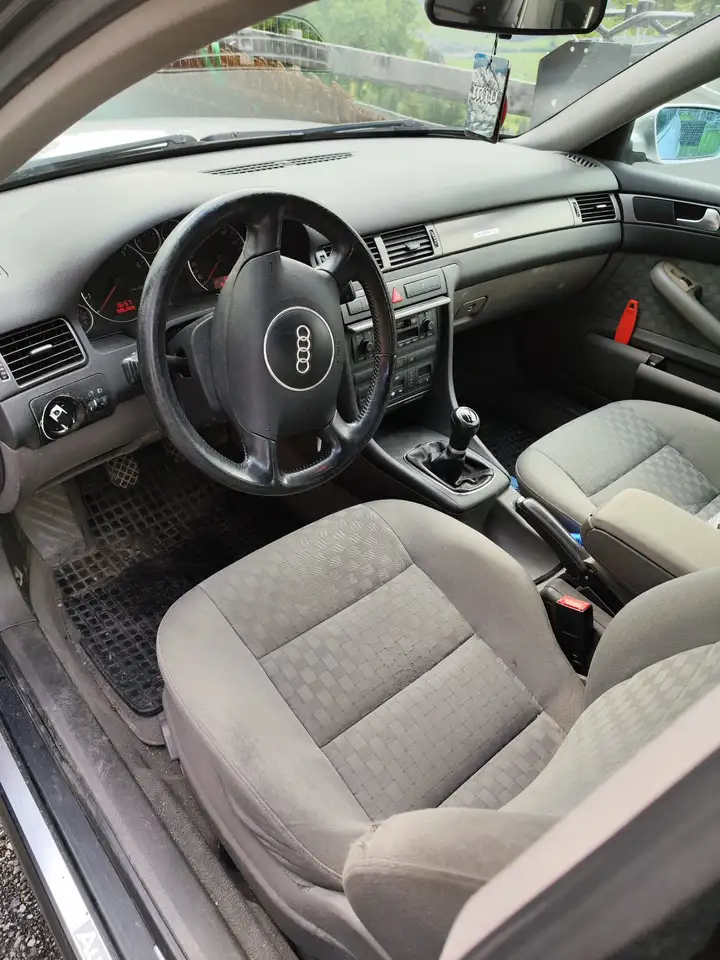 Audi A6 2.4 quattro, foto 3
