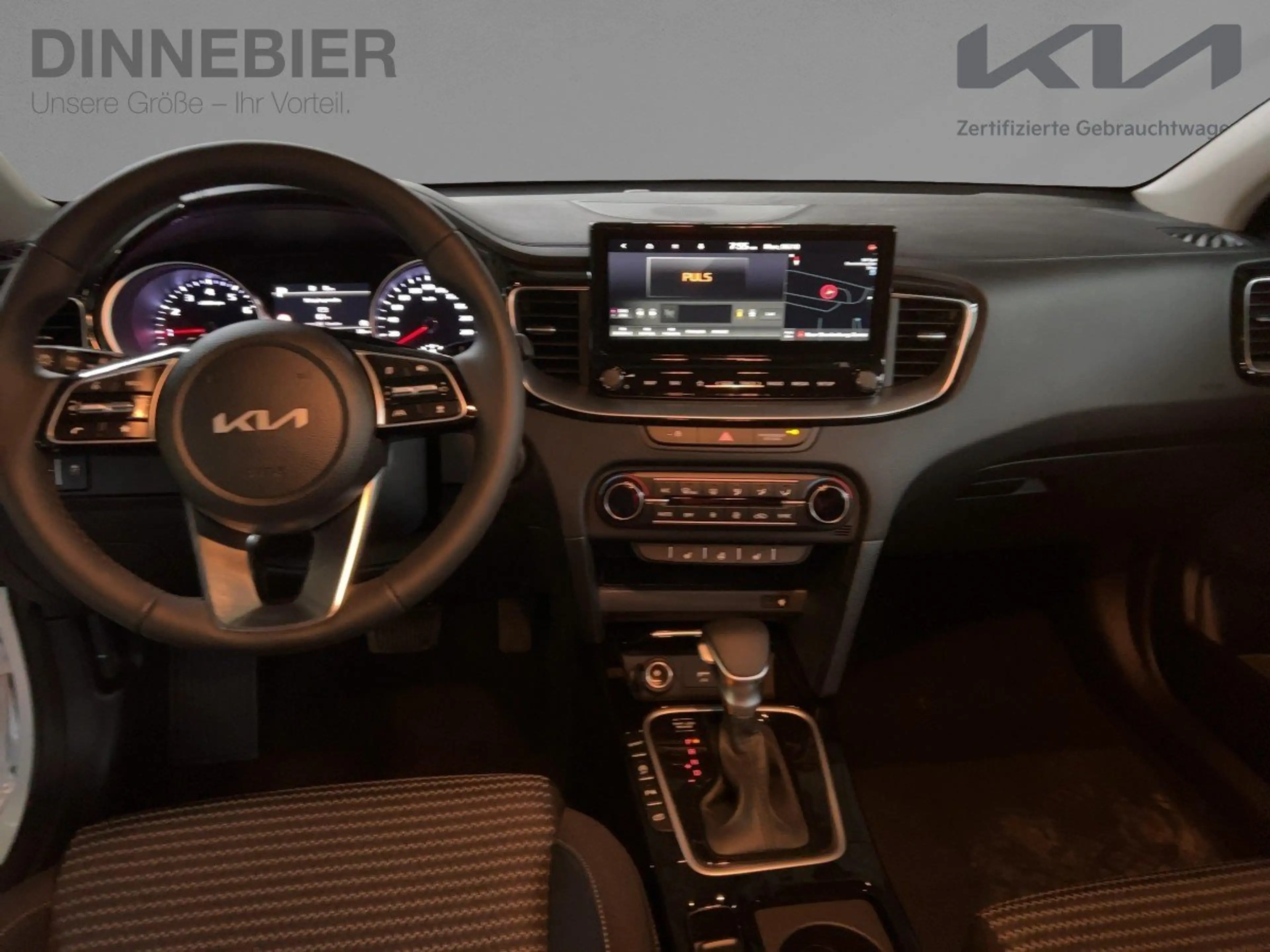 Kia Ceed / cee'd Spirit 1.5T LED+Navi+Kamera+Keyless — photo 10