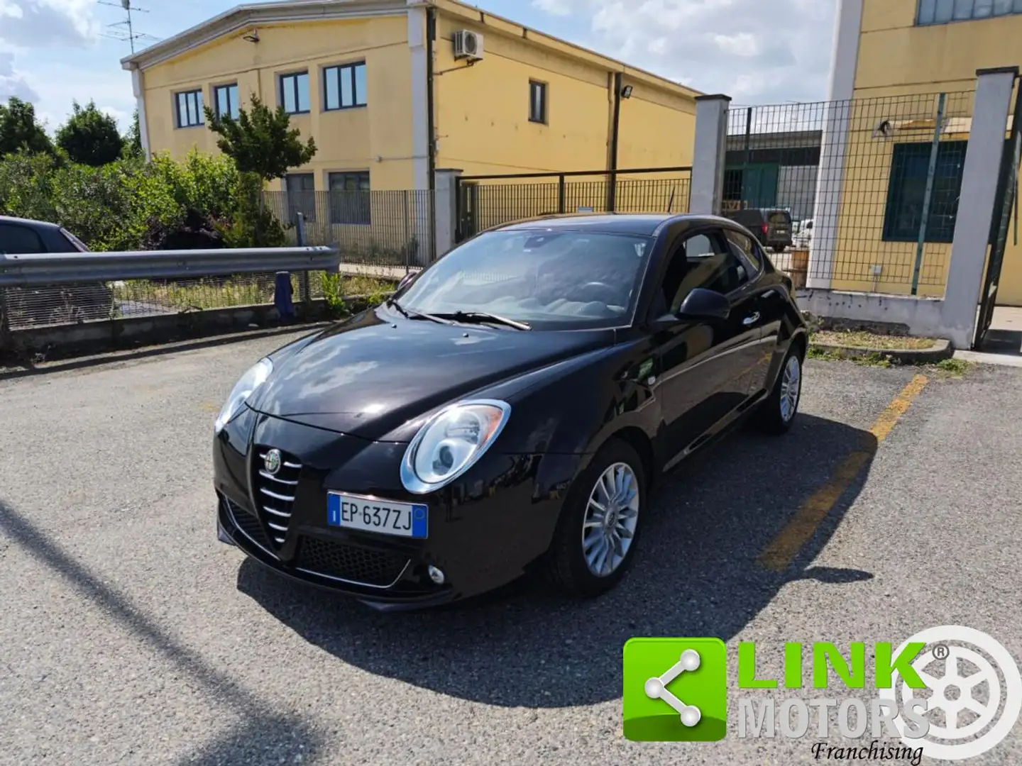 Alfa Romeo MiTo 1.3 JTDm-2 95 CV Noir - 1