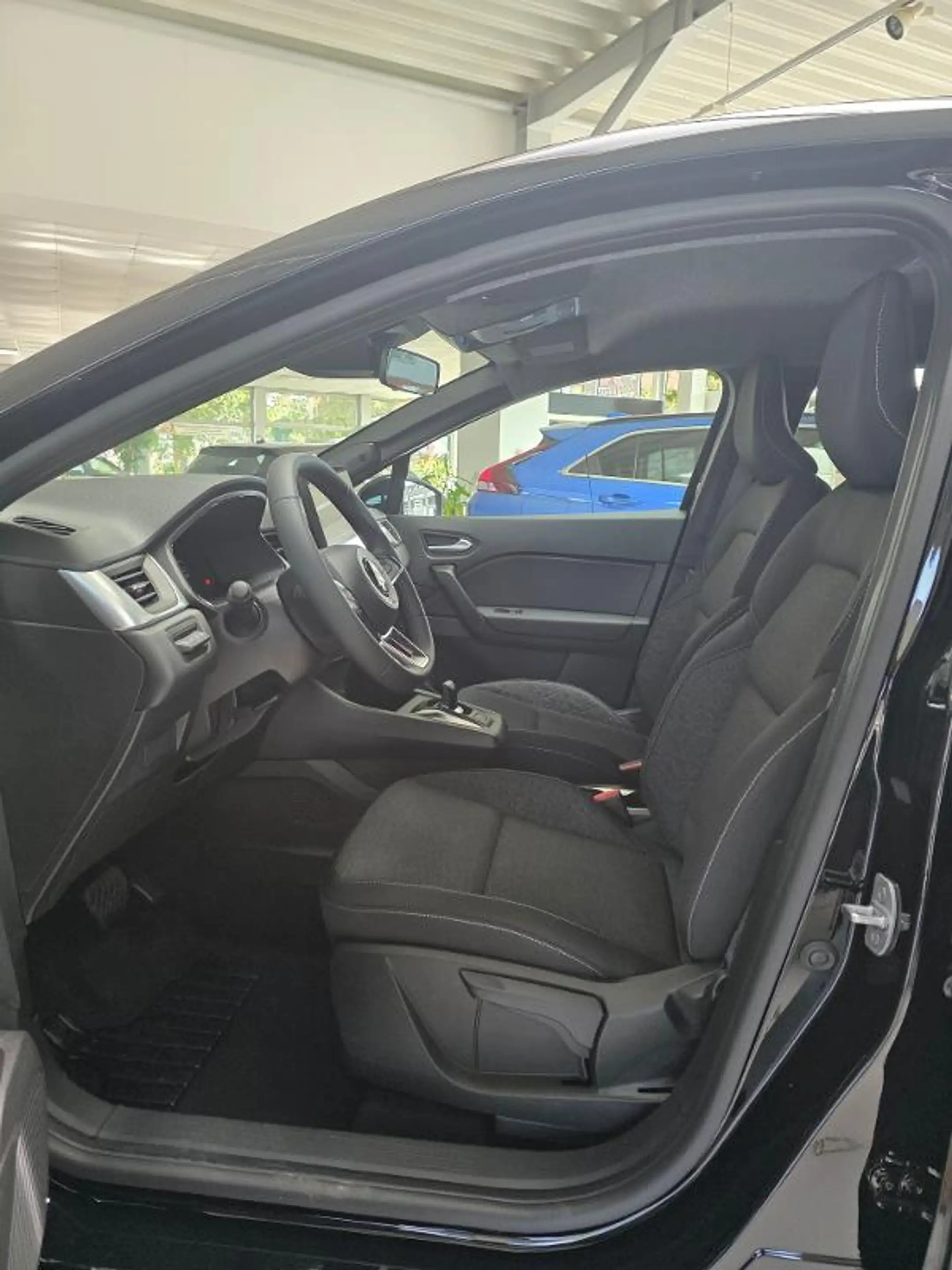 Mitsubishi ASX 1.8 Hybrid Black — photo 3