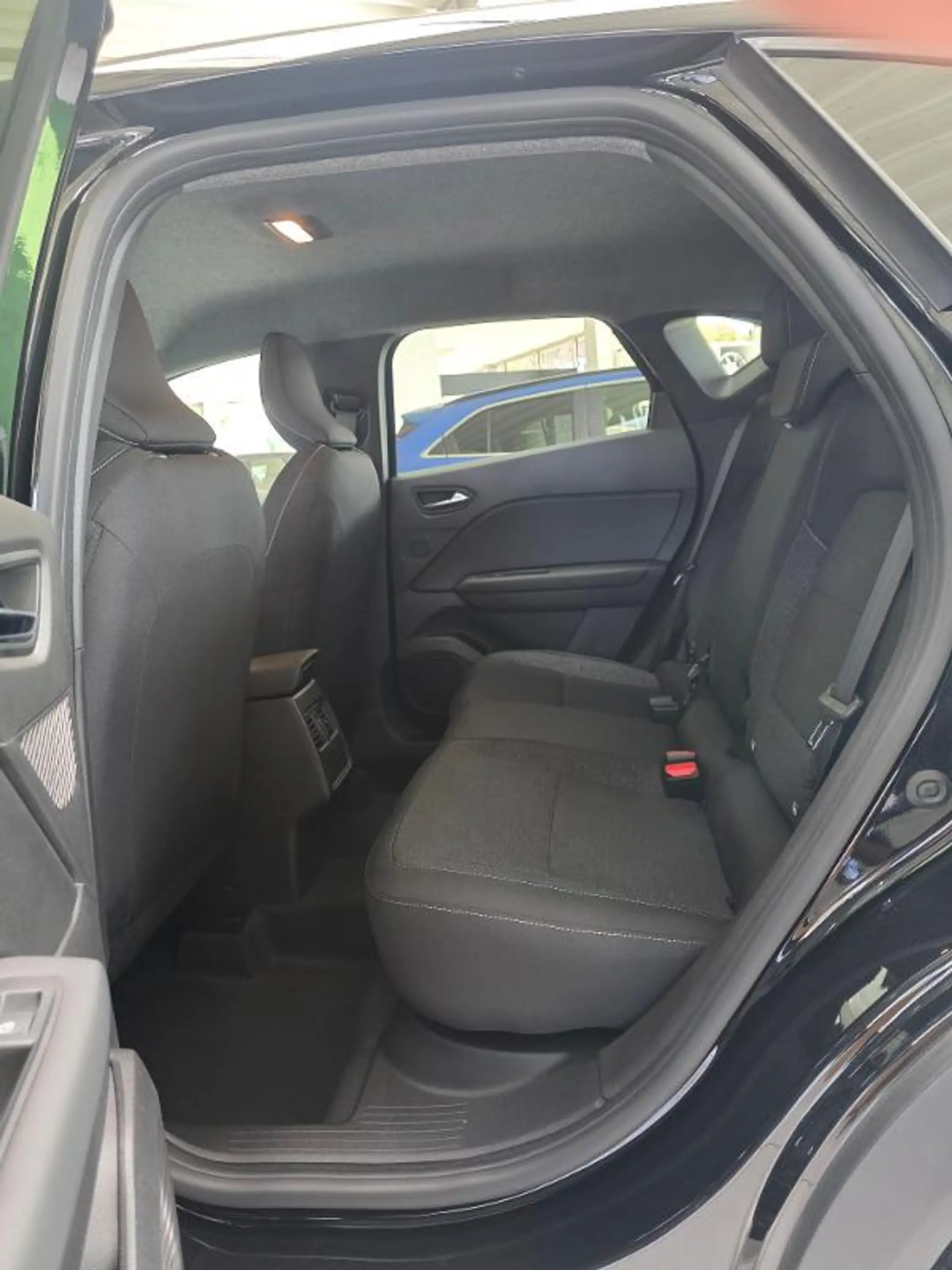 Mitsubishi ASX 1.8 Hybrid Black — photo 5