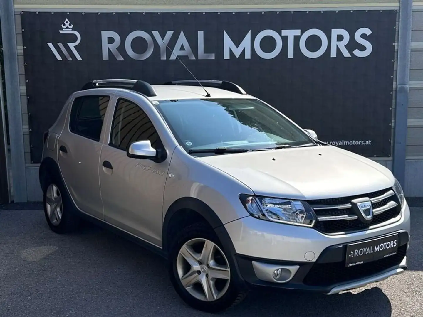 Dacia Sandero Stepway Gris - 1