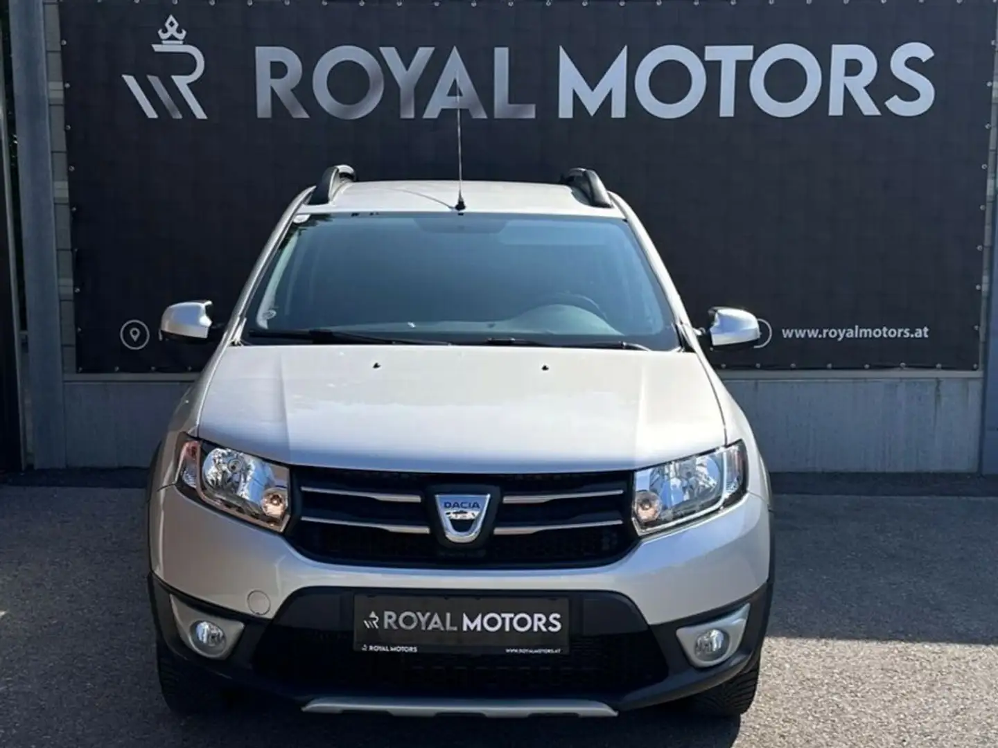 Dacia Sandero Stepway Gris - 2