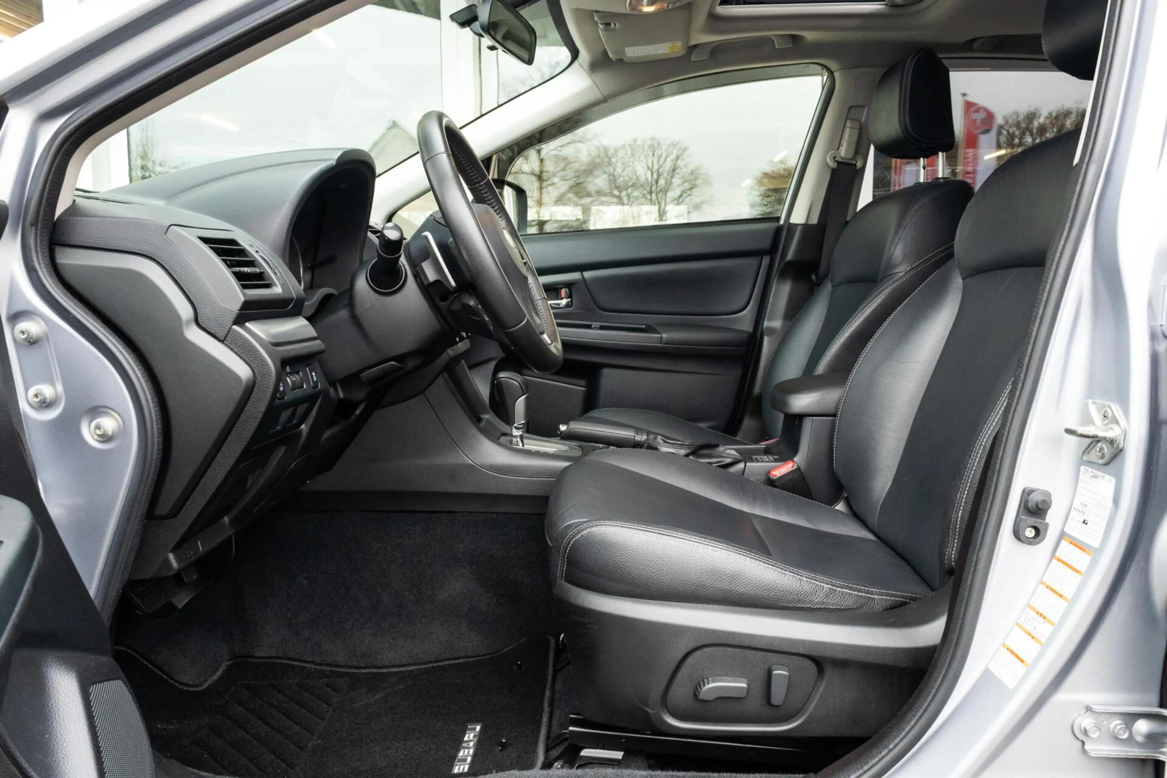 Subaru XV 2.0i CVT Executive AWD | Trekhaak | Lederen bekled — photo 9