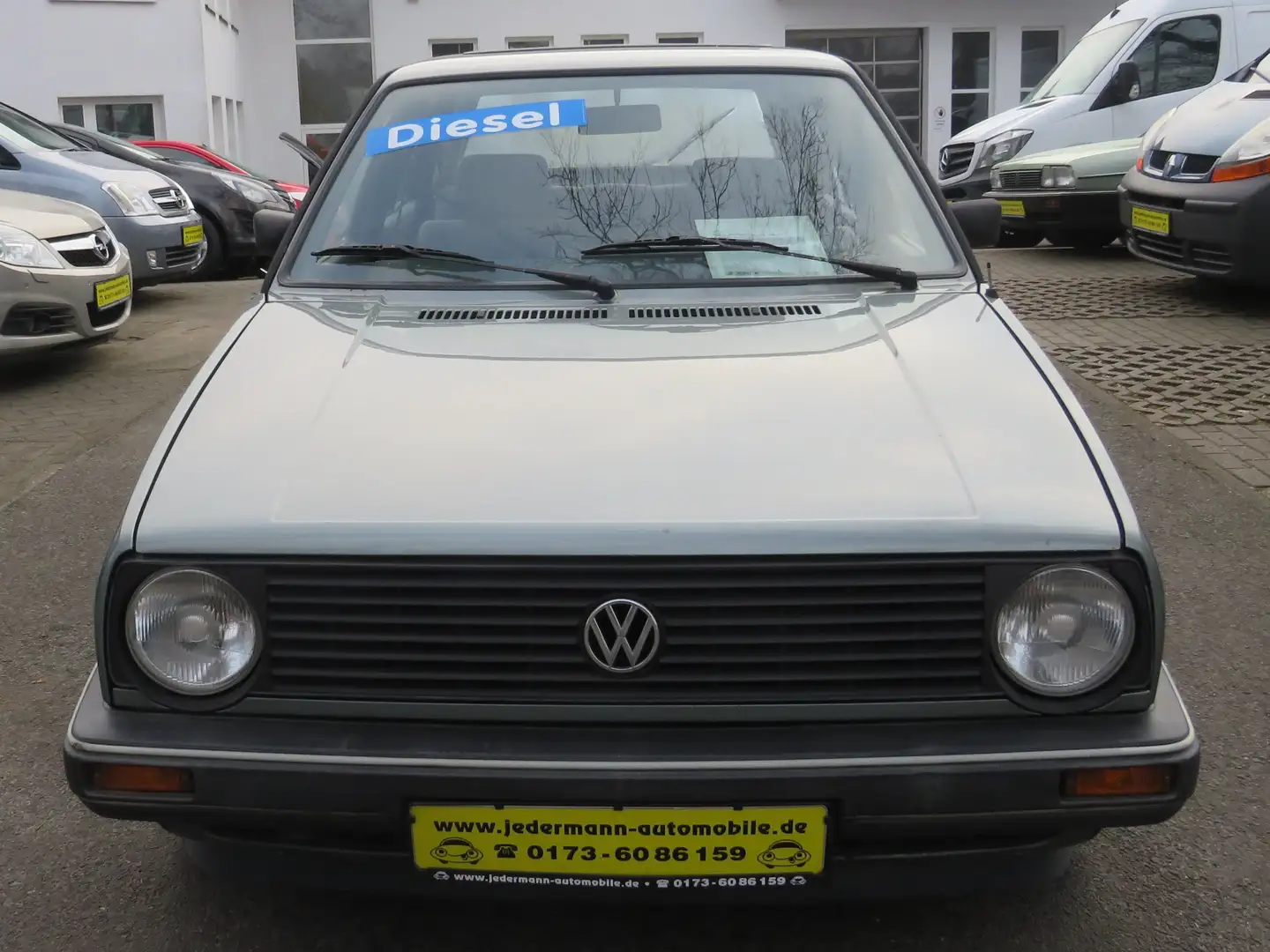Volkswagen Golf 2 5trg mit AHK& H-Begutachten von 2018 Verde - 2