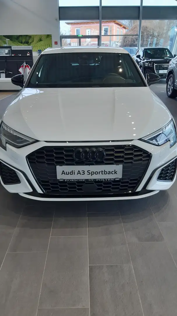 Audi A3 A3 SB 30 TDI S-line Silber - 2