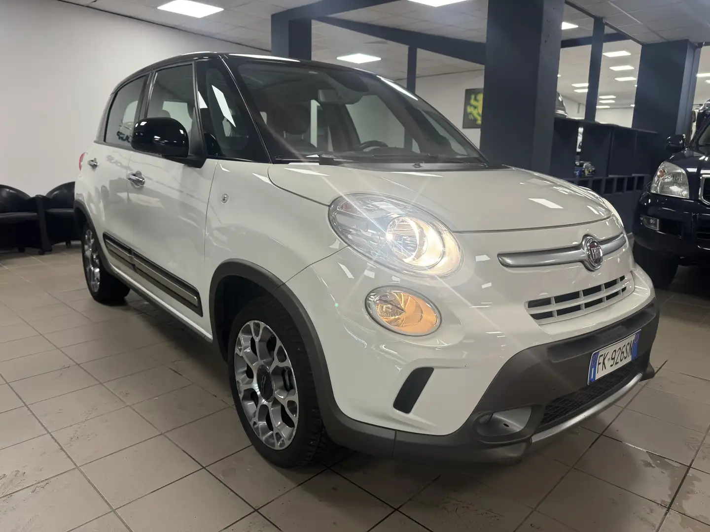 Fiat 500L Urban 1.4 16V Lounge - 1