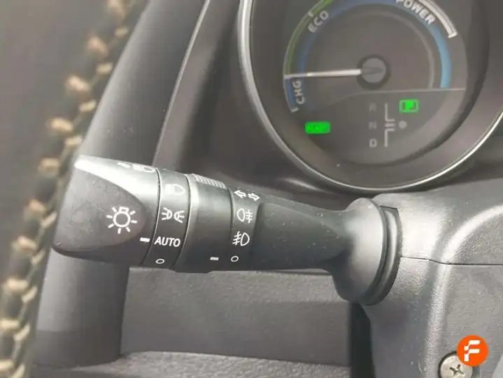 Toyota Auris 2017, foto 11