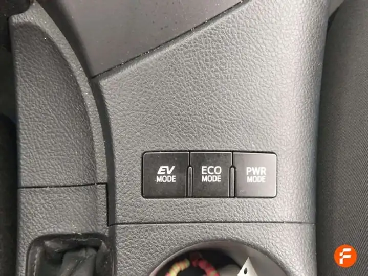 Toyota Auris 2017, foto 21
