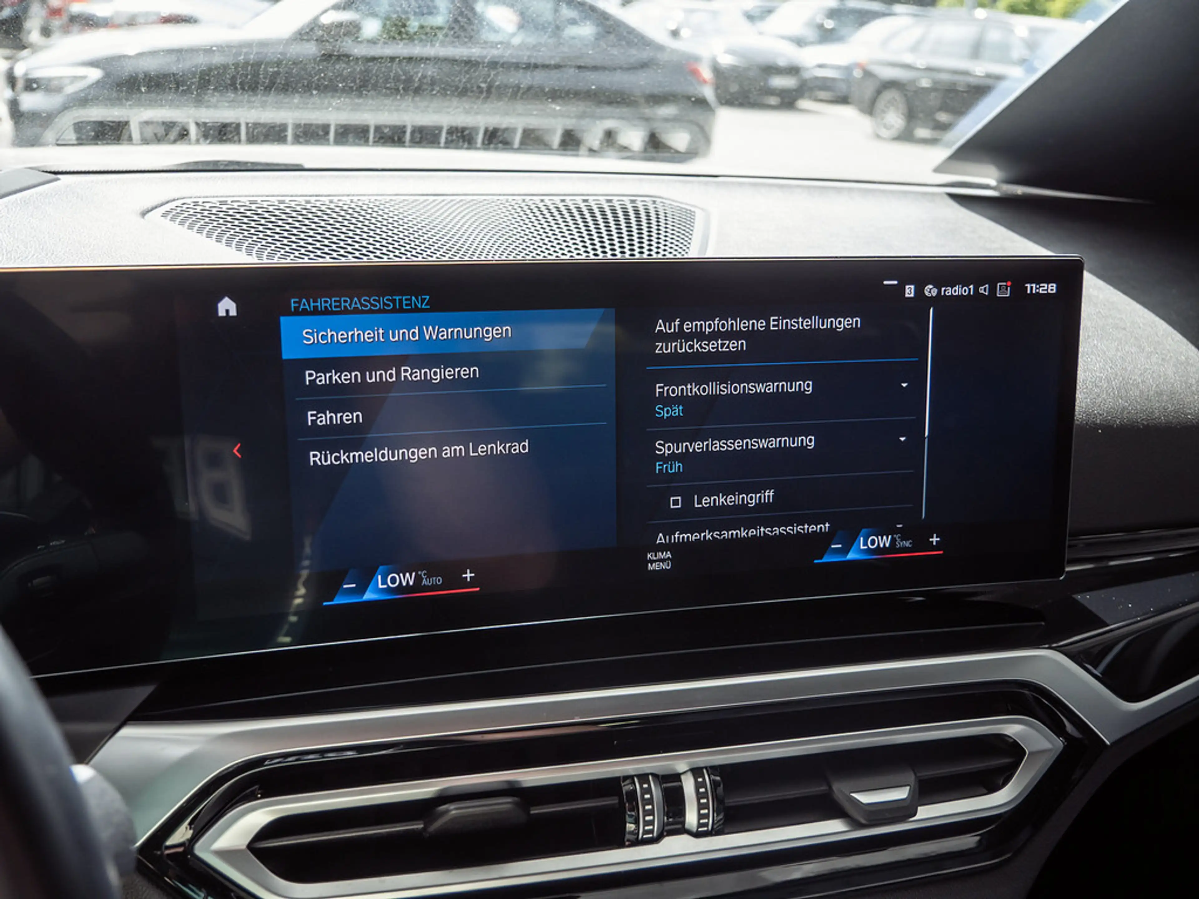 BMW M3 Touring xDrive Competition LEDER+NAVI+HUD+ — photo 11