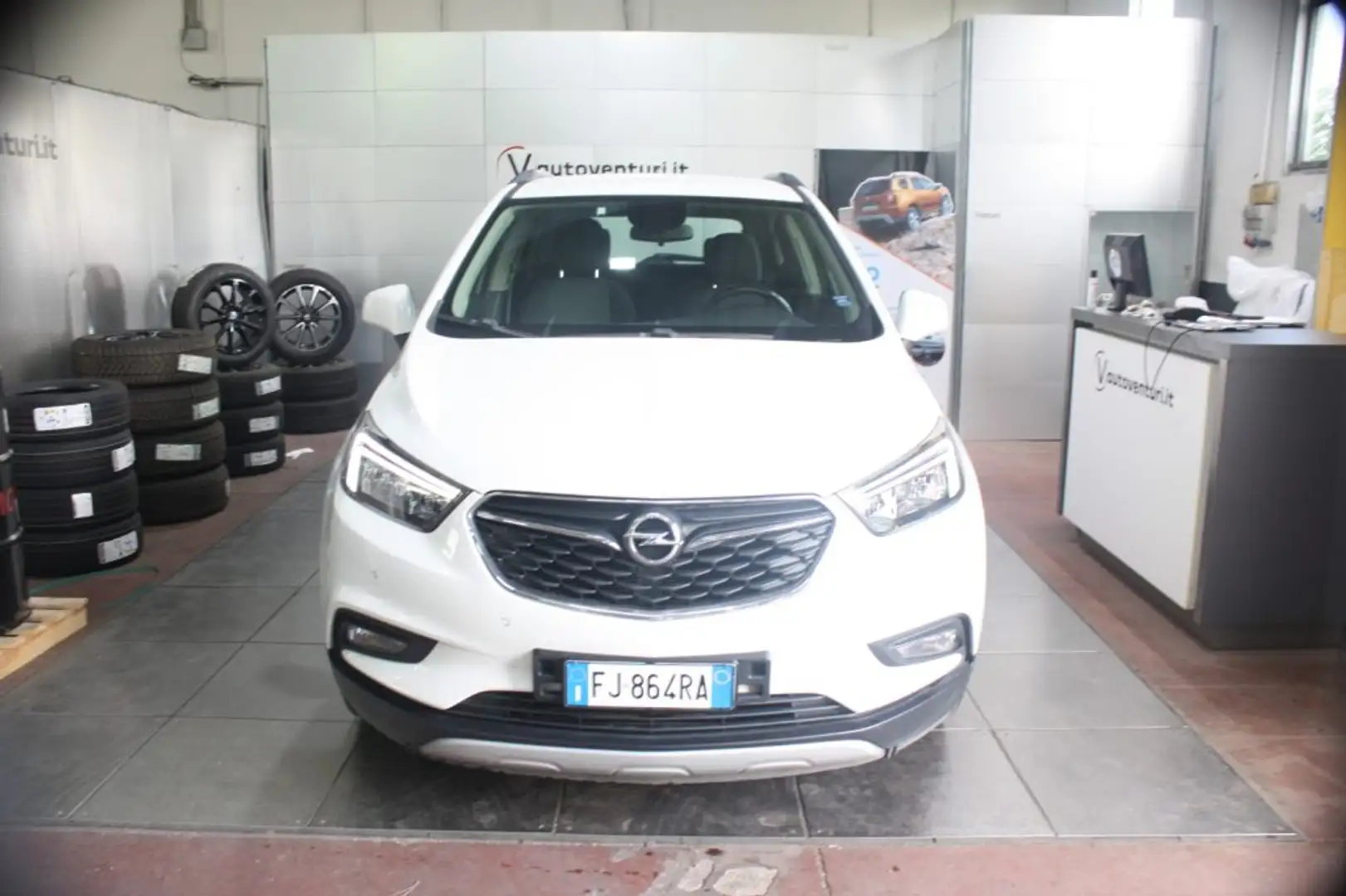 Opel Mokka X 1.6 CDTI Ecotec 136CV 4x2 Advance Wit - 2