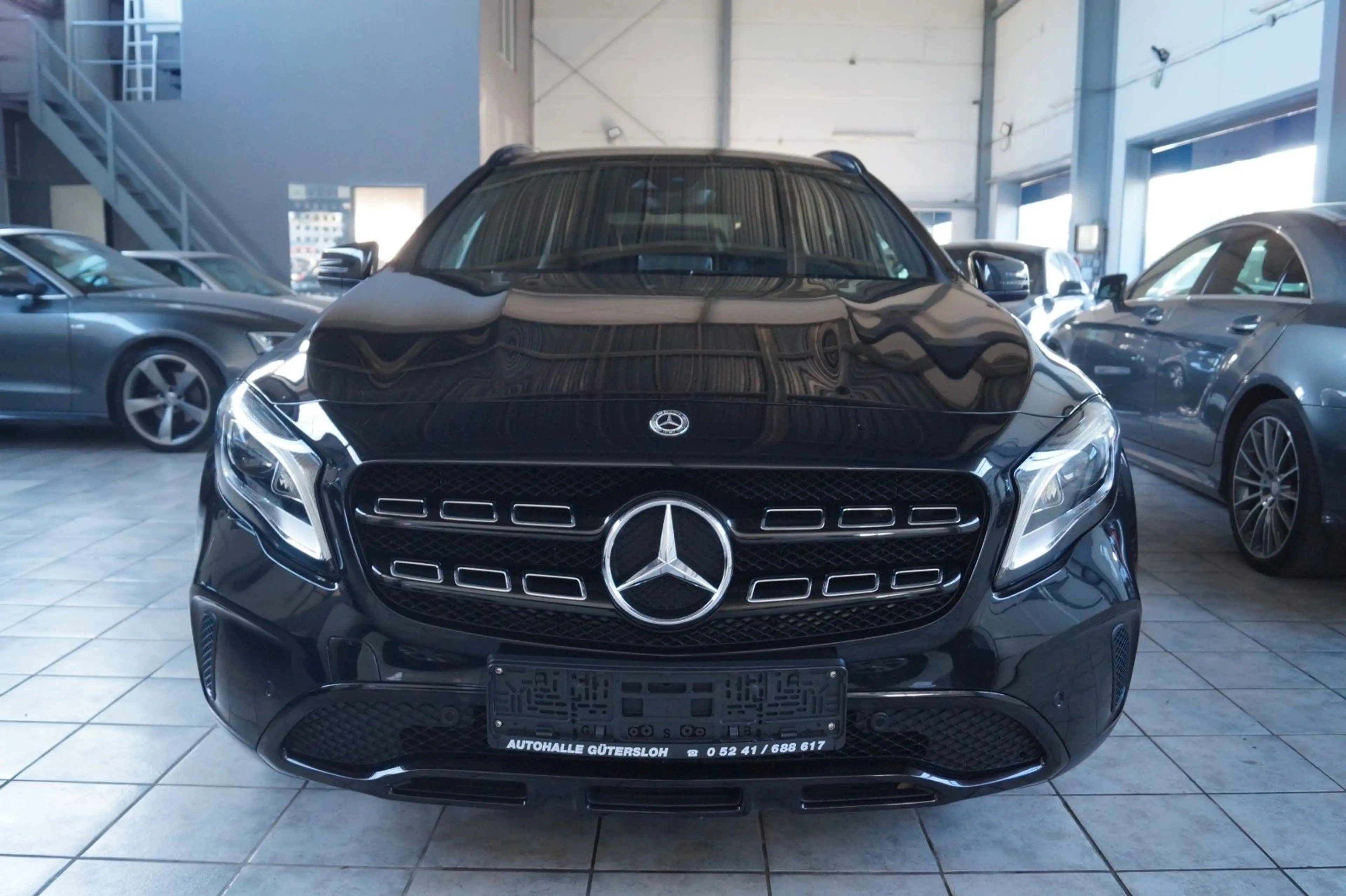 Mercedes-Benz GLA 180 URBAN*Automatik*LED*SH*Kamera*PDC* — photo 2