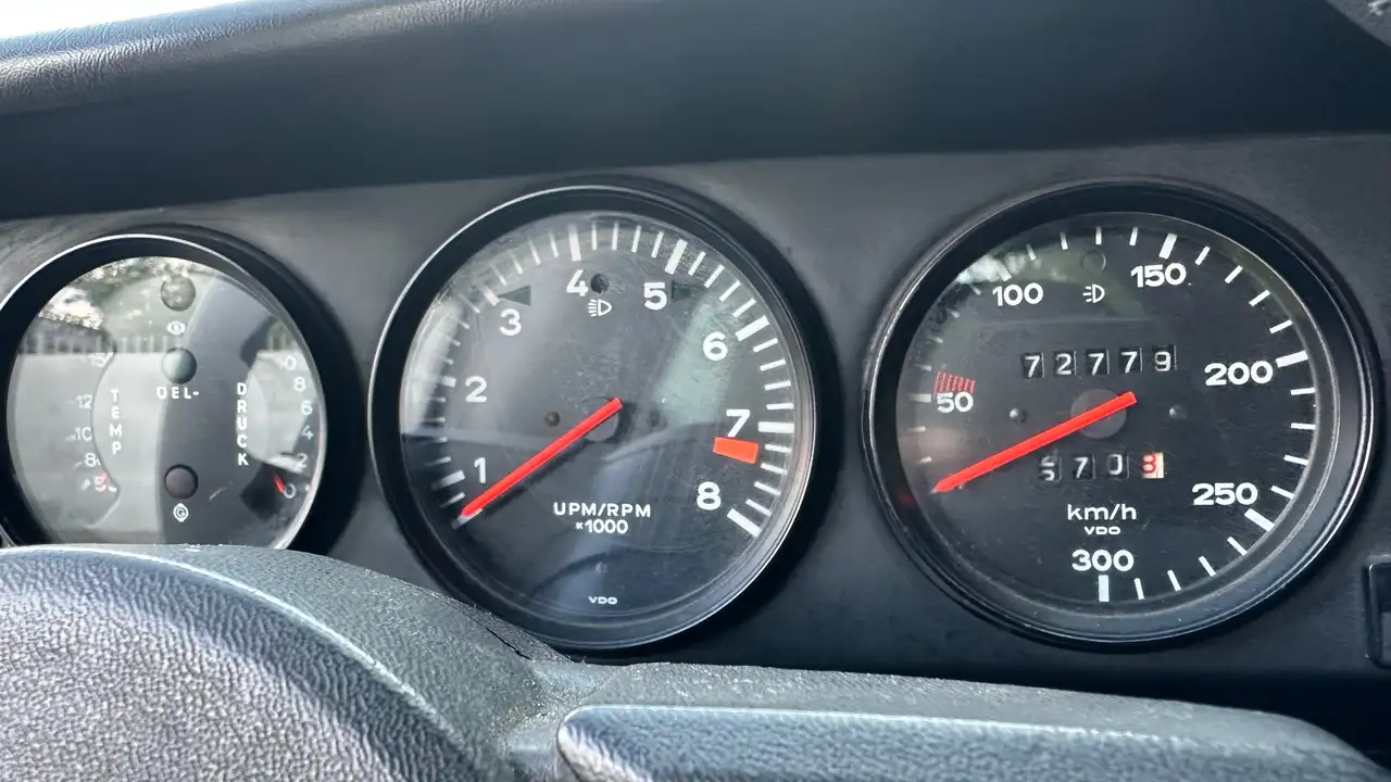Porsche 911 Carrera MFI Targa, foto 8