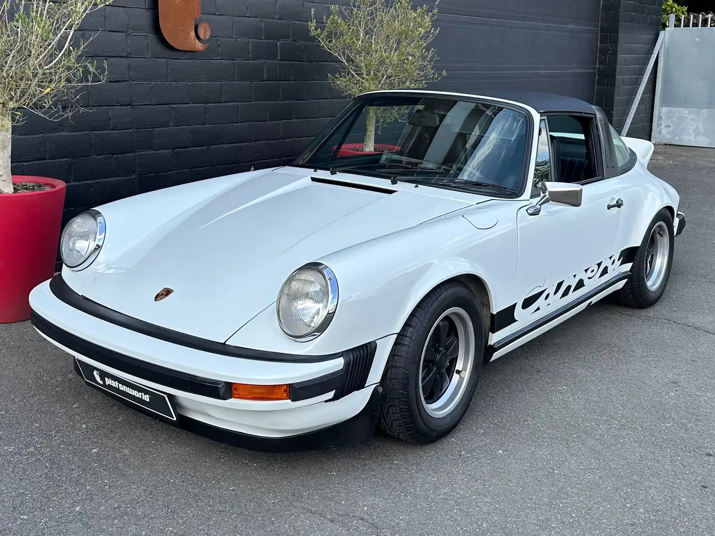 Porsche 911 Carrera MFI Targa Blanc - 1