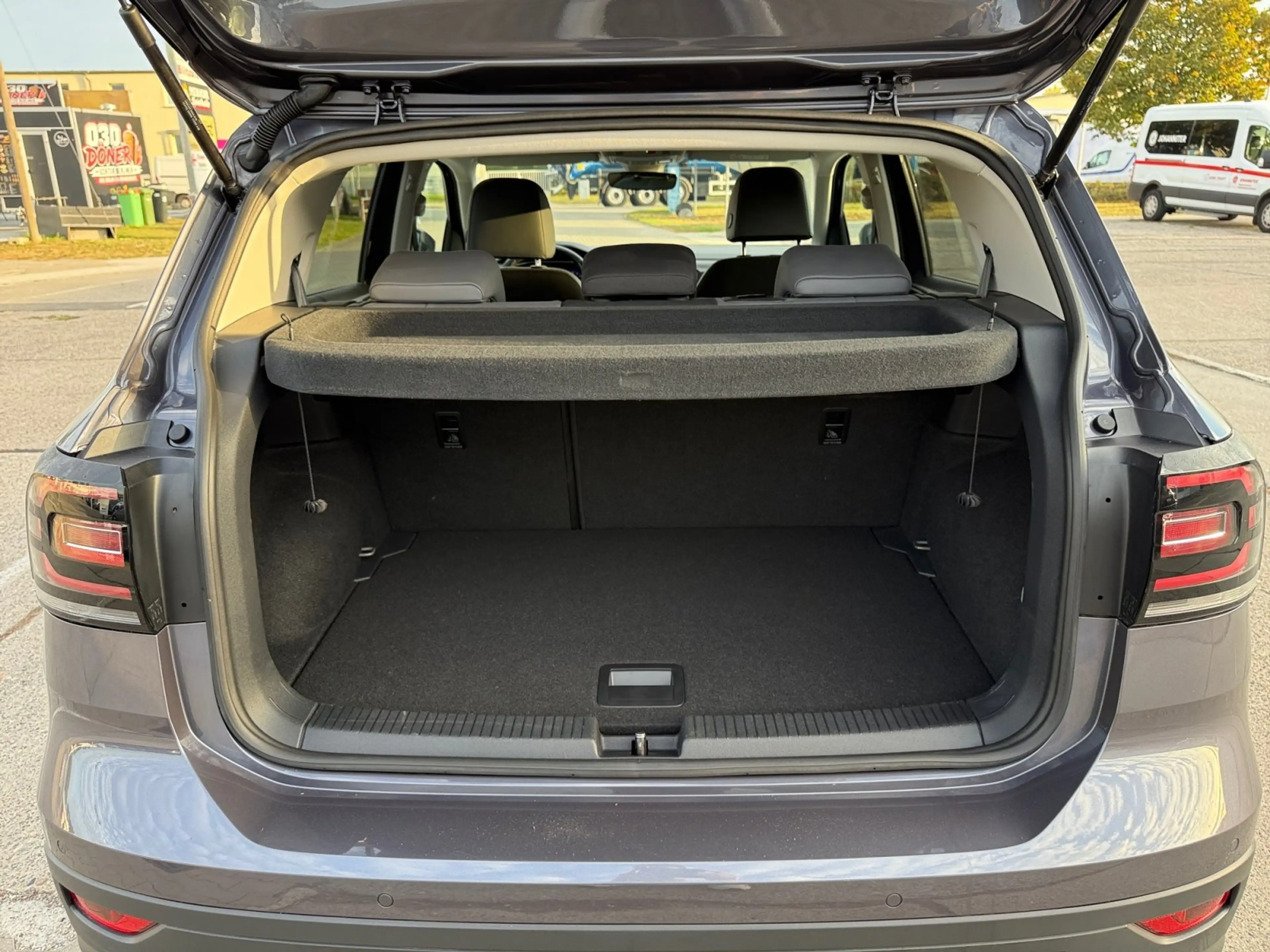 Volkswagen T-Cross Style 1.0TSI DSG ACC ParklenkAssist + PDC — photo 14