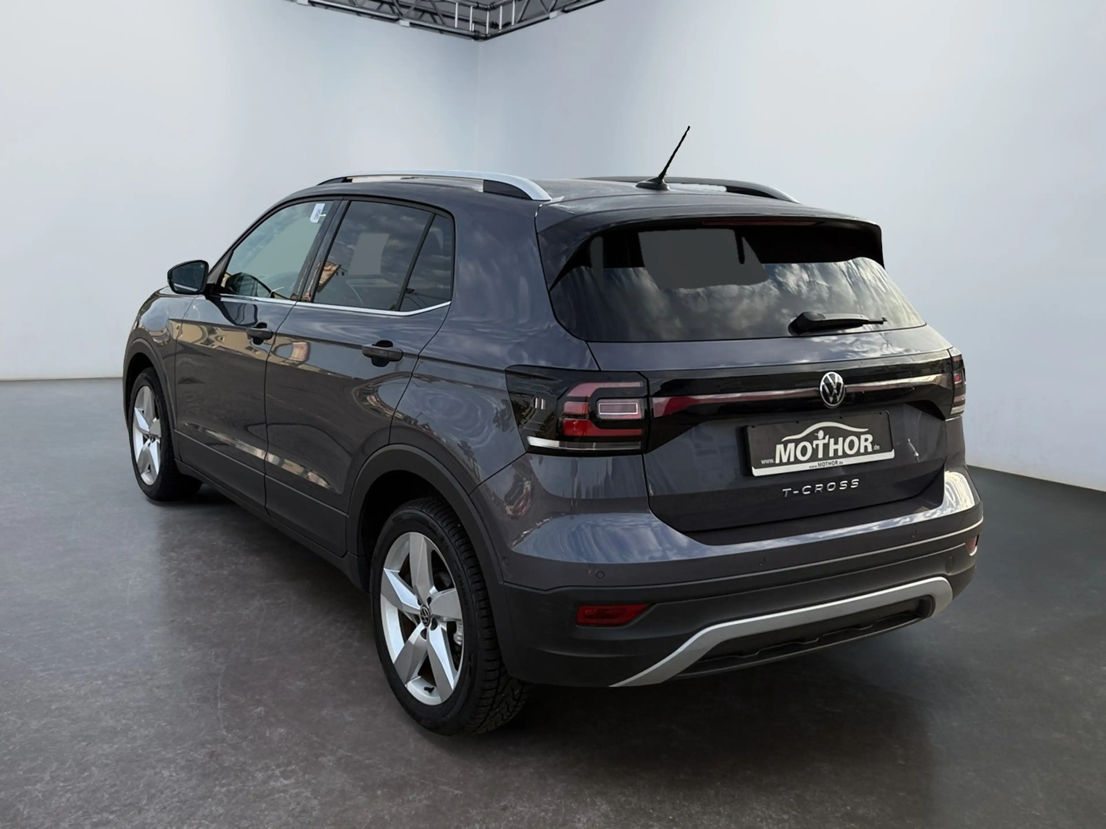 Volkswagen T-Cross Style 1.0TSI DSG ACC ParklenkAssist + PDC — photo 4