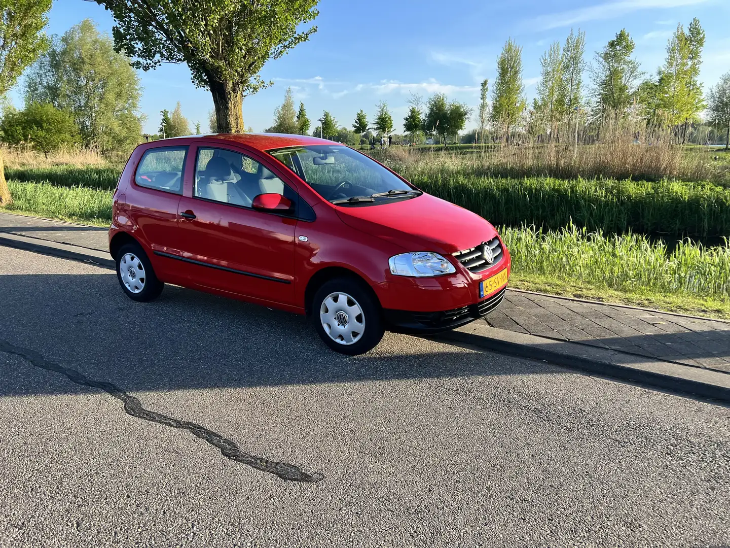 Volkswagen Fox 1.2 Trendline Rood - 2
