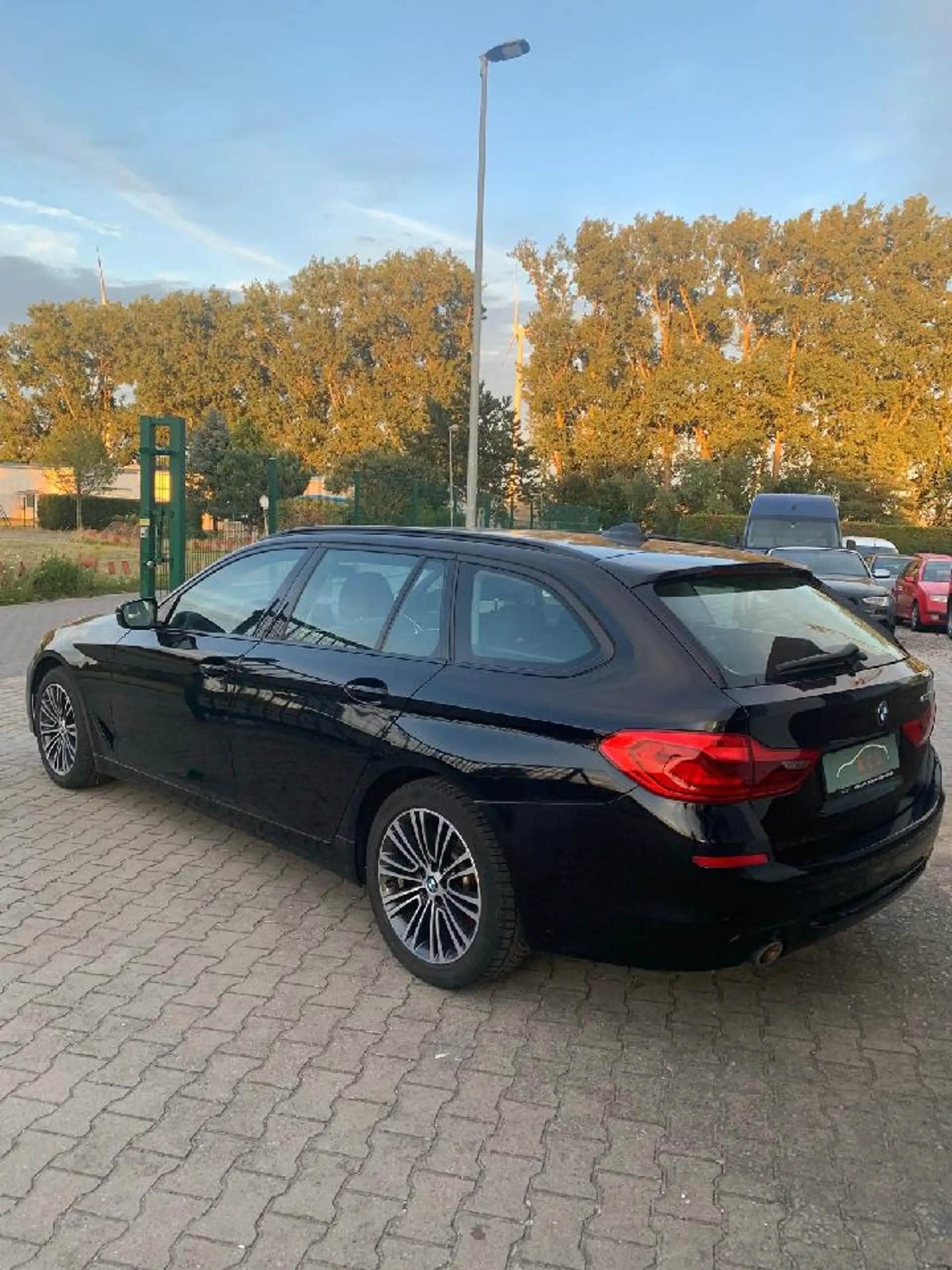 BMW 520 520 i Sport Line — photo 7