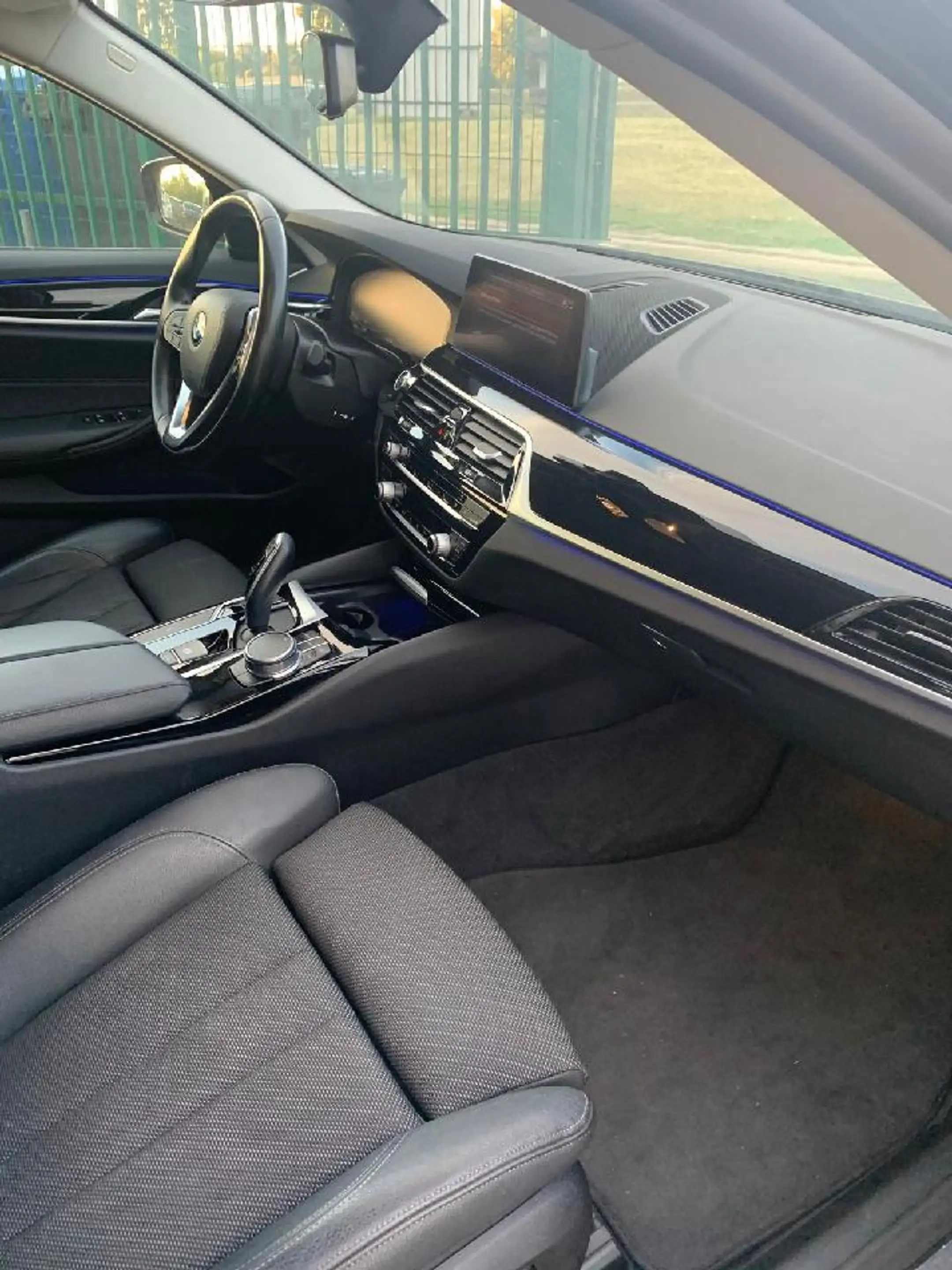 BMW 520 520 i Sport Line — photo 11