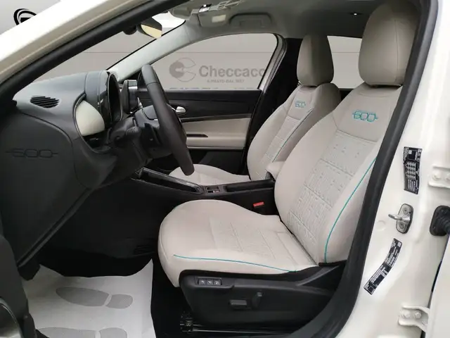 Fiat 600 view 9