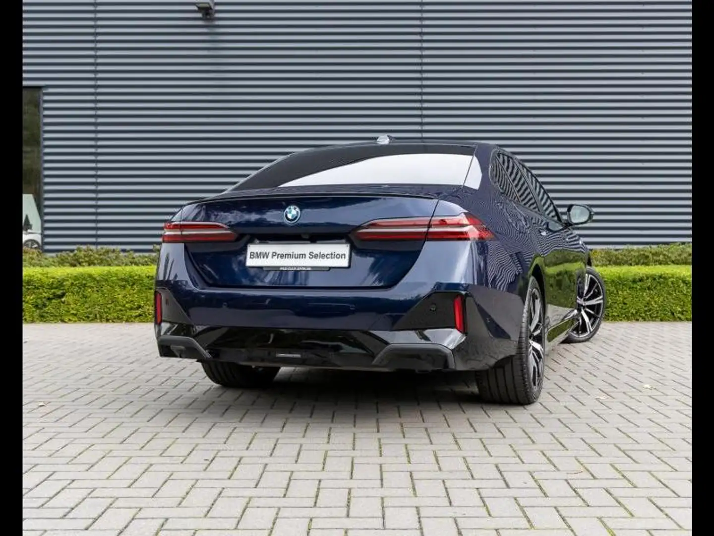 BMW 550 M-Sport Pro Azul - 2