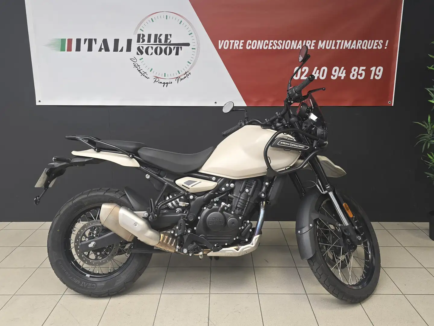 Royal Enfield Himalayan Beige - 1