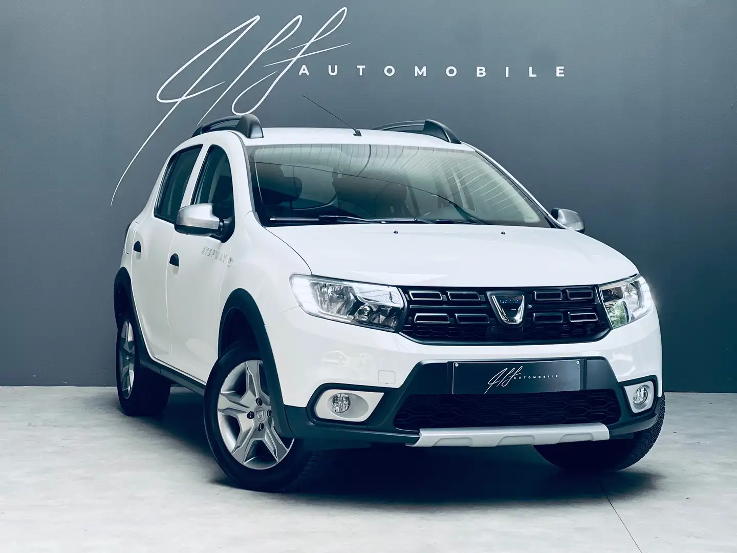 Dacia Sandero Sandero Stepway 0.9 TCe **BOITE AUTO**GPS**EURO6** Blanc - 1