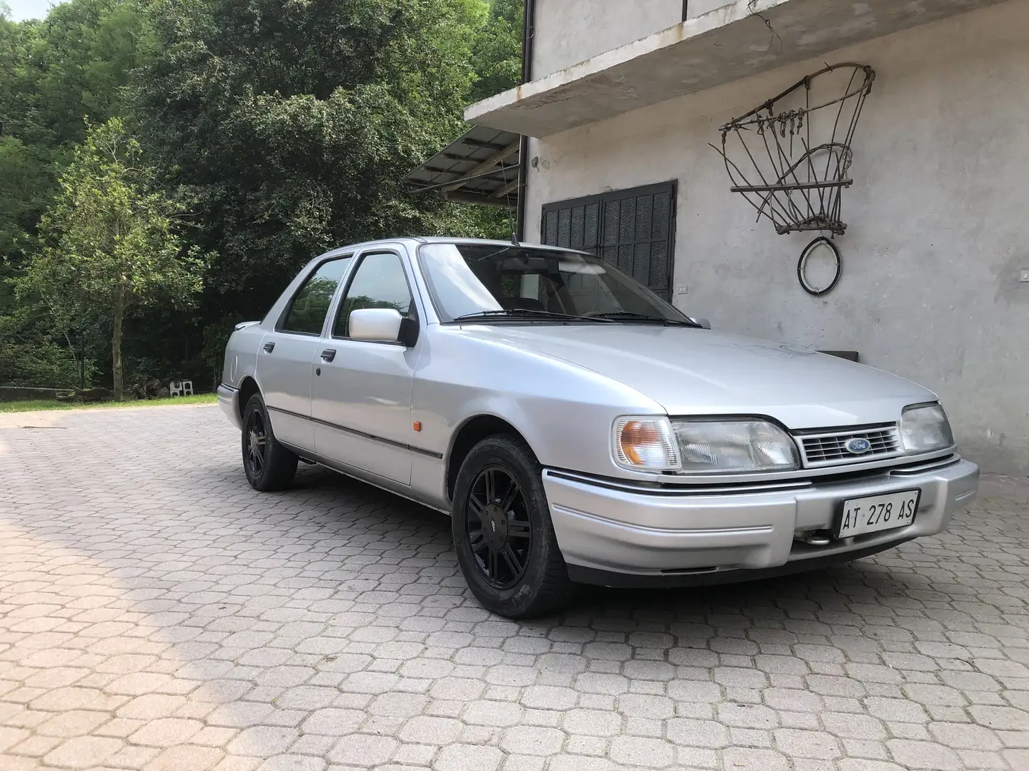 Ford Sierra 2.0 gt - 1