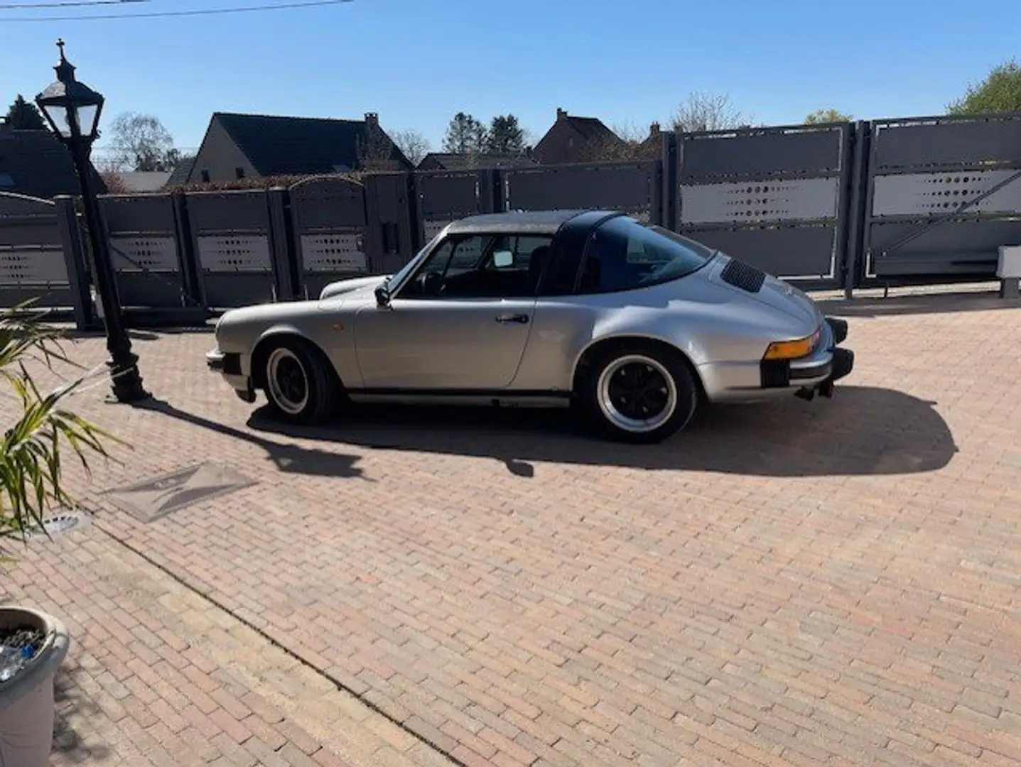 Porsche 911 911 Cabriolet Carrera Ezüst - 1