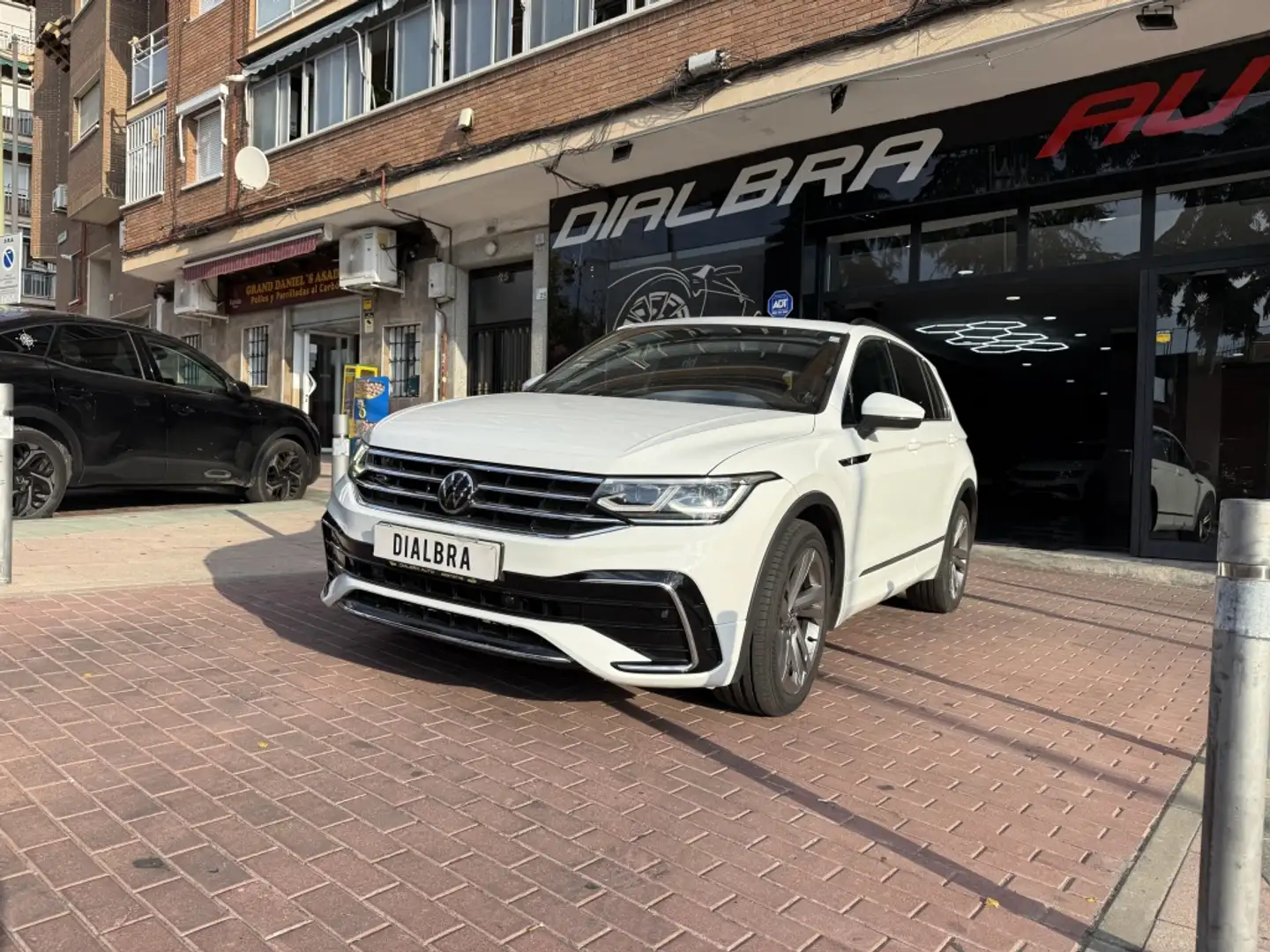 Volkswagen Tiguan 2.0TDI R-Line DSG 110kW Blanco - 2