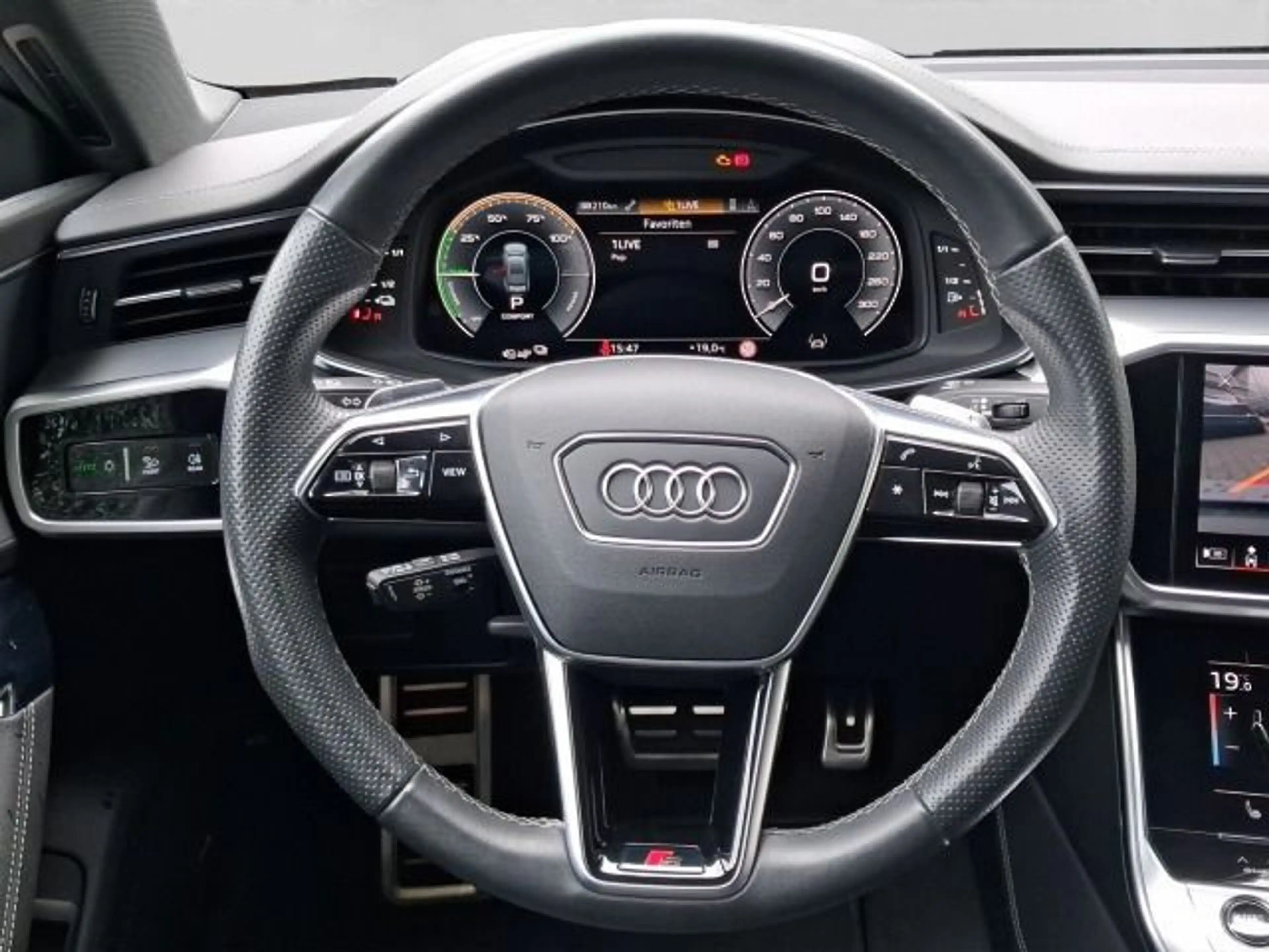 Audi A7 50 TFSIe Q 2x S LINE NAVI BuO LM20 — photo 8