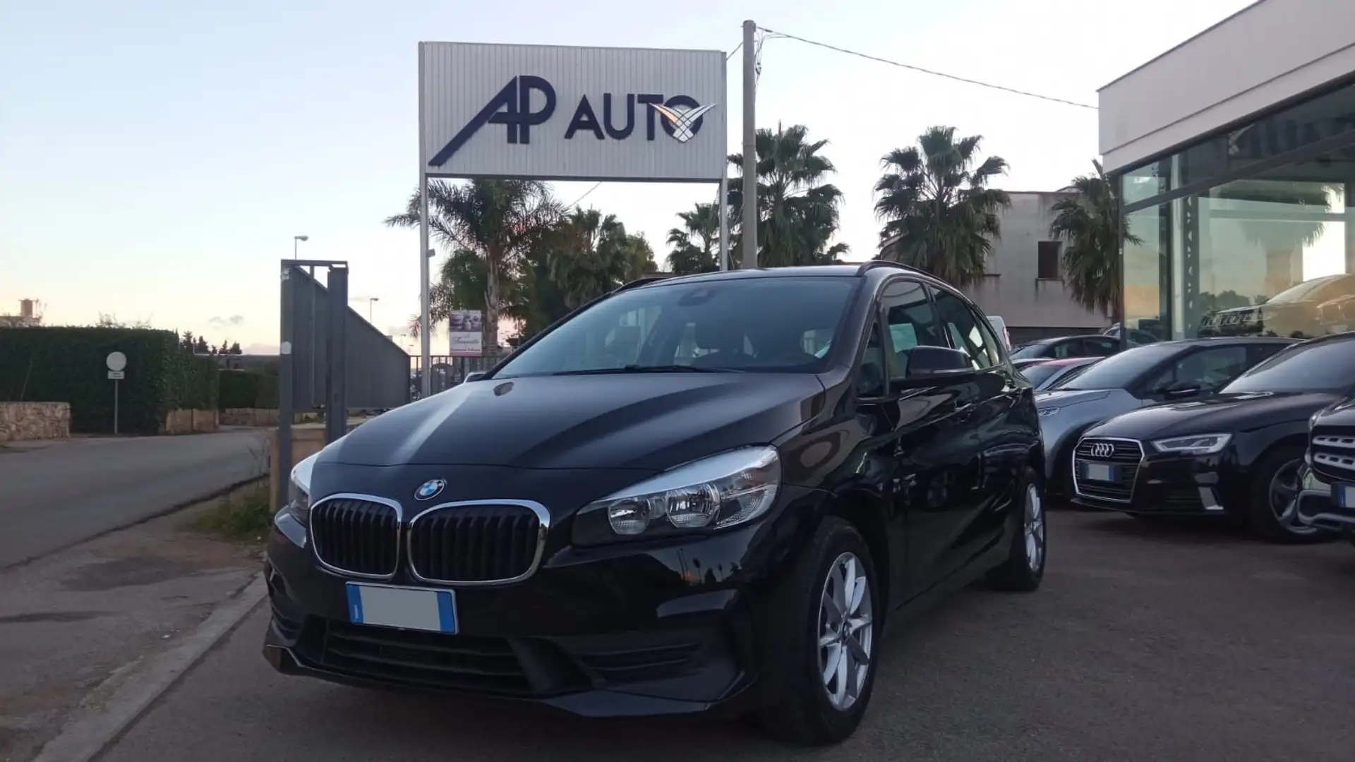BMW 218 d Active Tourer xdrive Steptronic Restyling Nero - 2